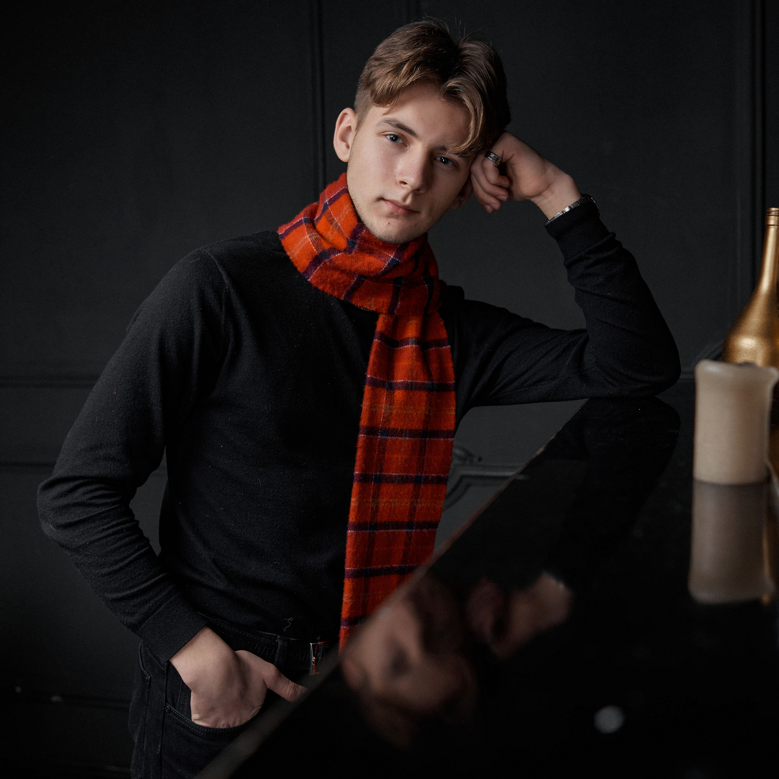 Portret – profesjonalna fotografia portretowa w Poznaniu | Stanislau Krasouski. Stanislau Krasovski – Fotografia artystyczna i kreatywne sesje w Poznaniu