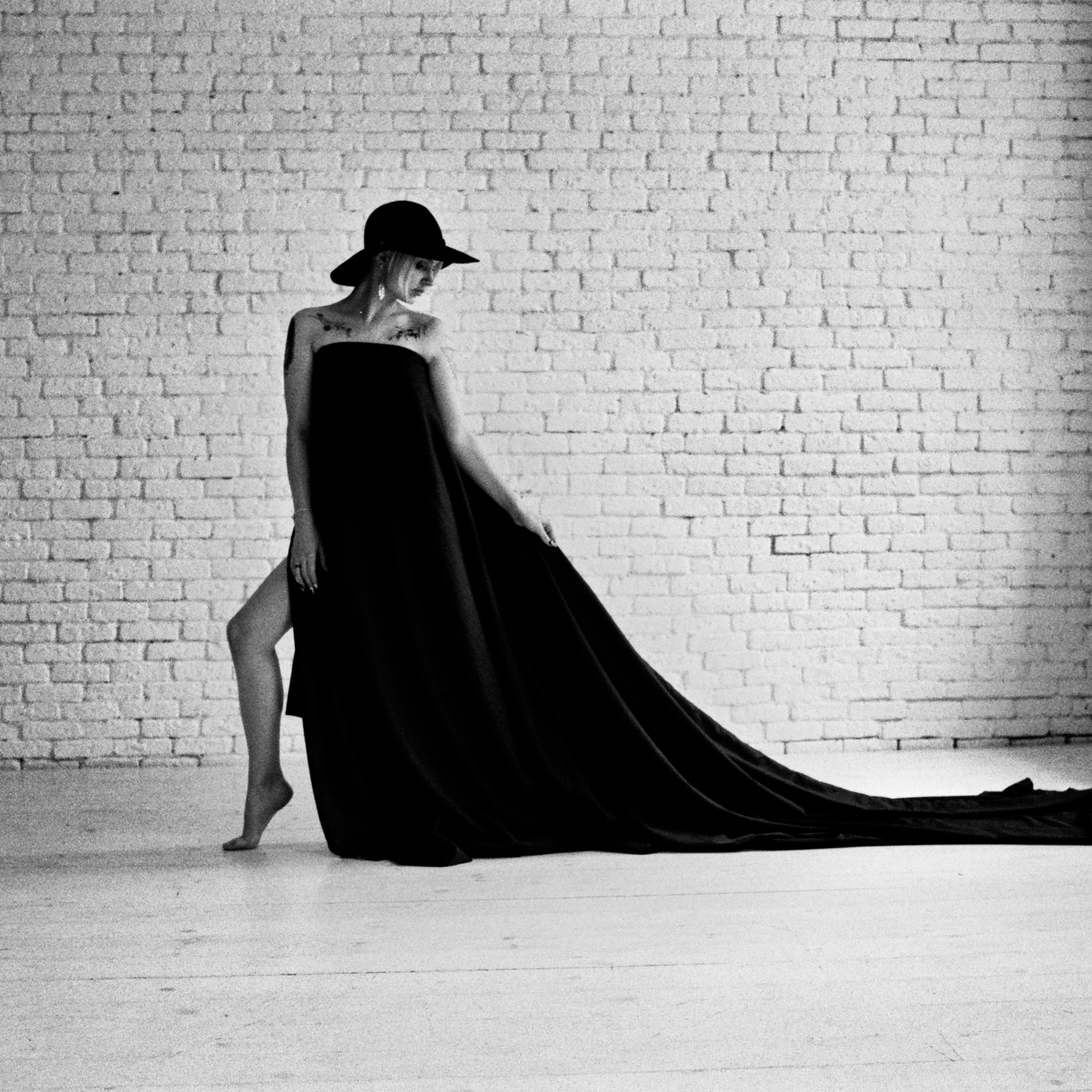 Fotografia analogowa / na filmie w Polsce | artystyczne sesje fotograficzne. Stanislau Krasovski – Fotografia artystyczna i kreatywne sesje w Poznaniu