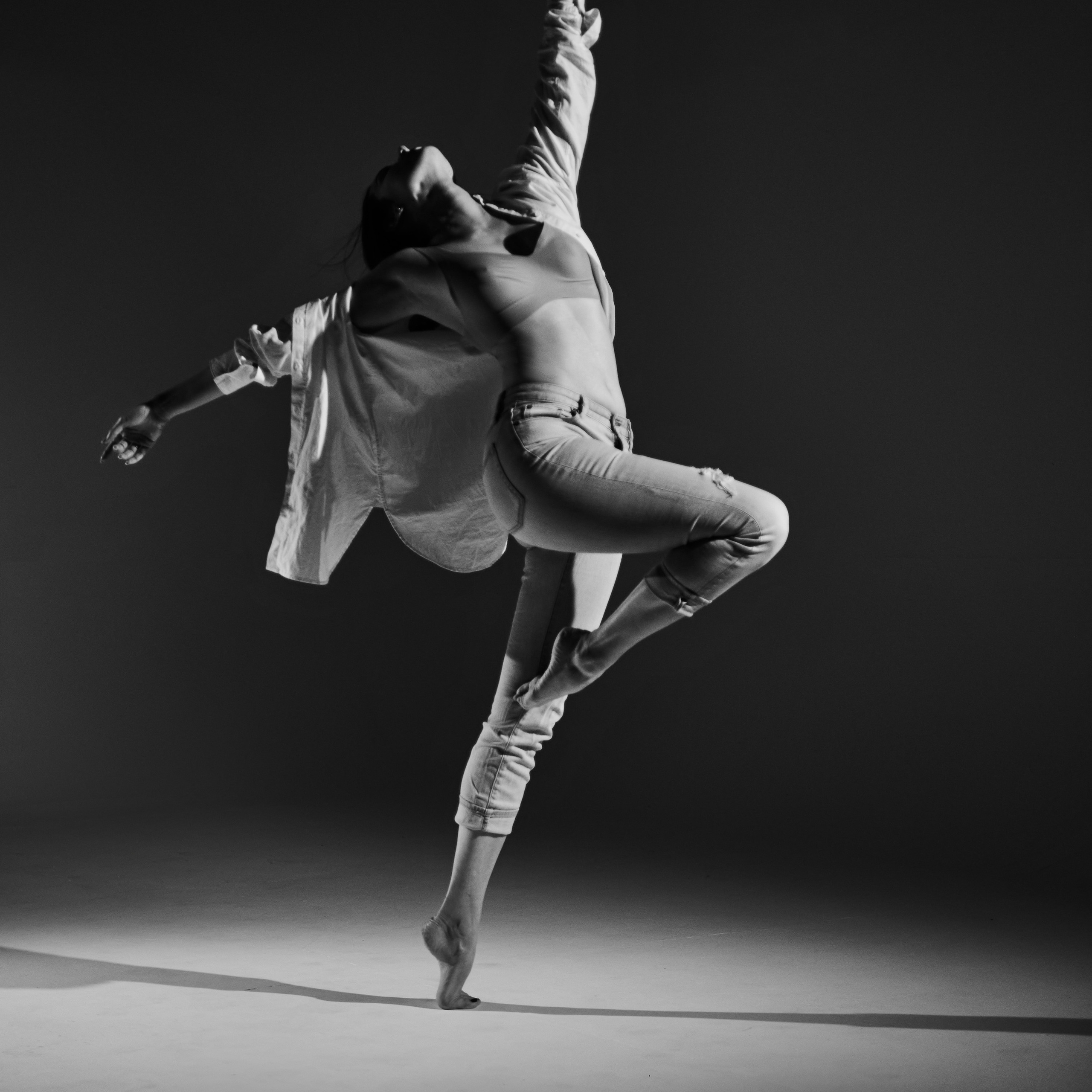 Portret – profesjonalna fotografia portretowa w Poznaniu | Stanislau Krasouski. Stanislau Krasovski – Fotografia artystyczna i kreatywne sesje w Poznaniu