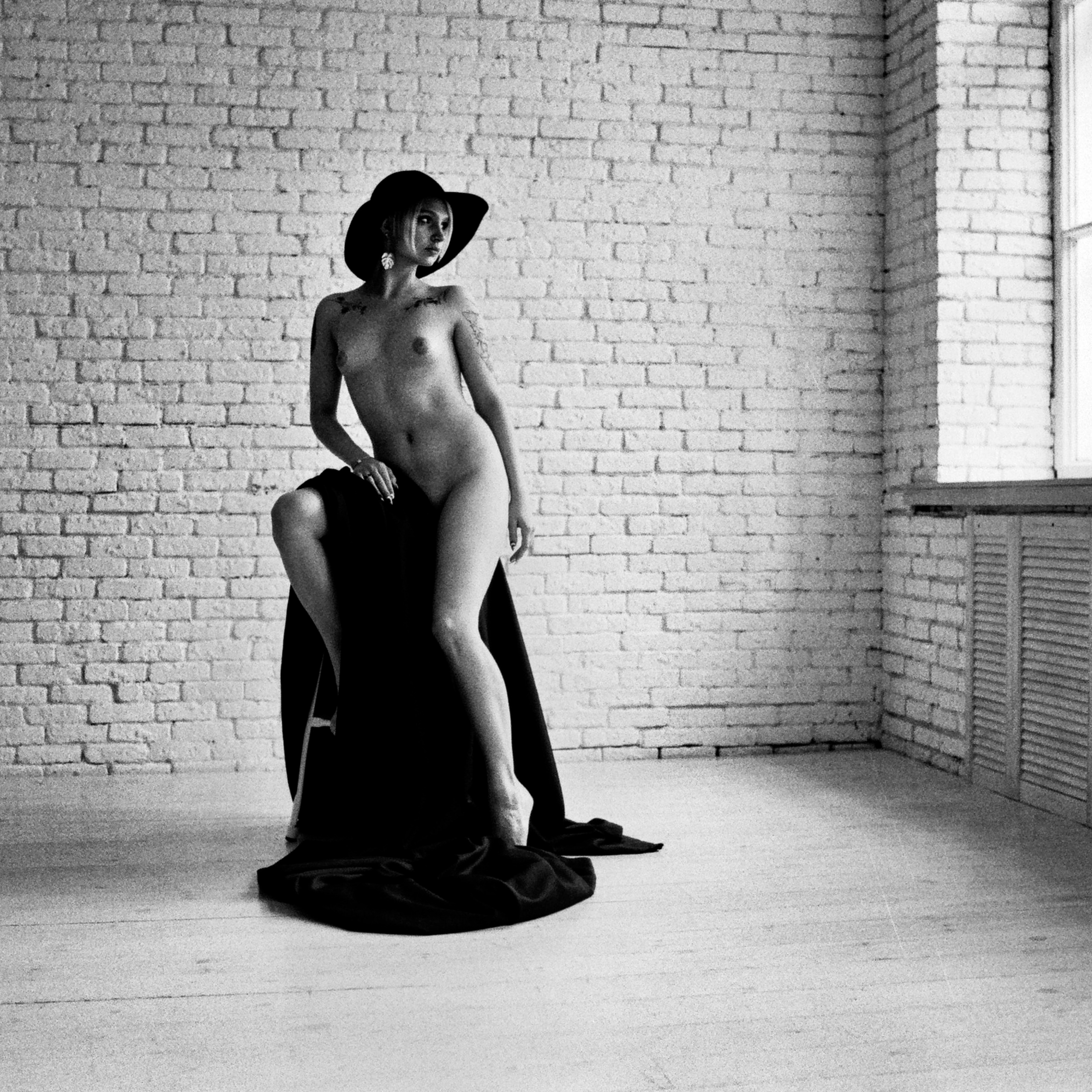 Fotografia analogowa / na filmie w Polsce | artystyczne sesje fotograficzne. Stanislau Krasovski – Fotografia artystyczna i kreatywne sesje w Poznaniu