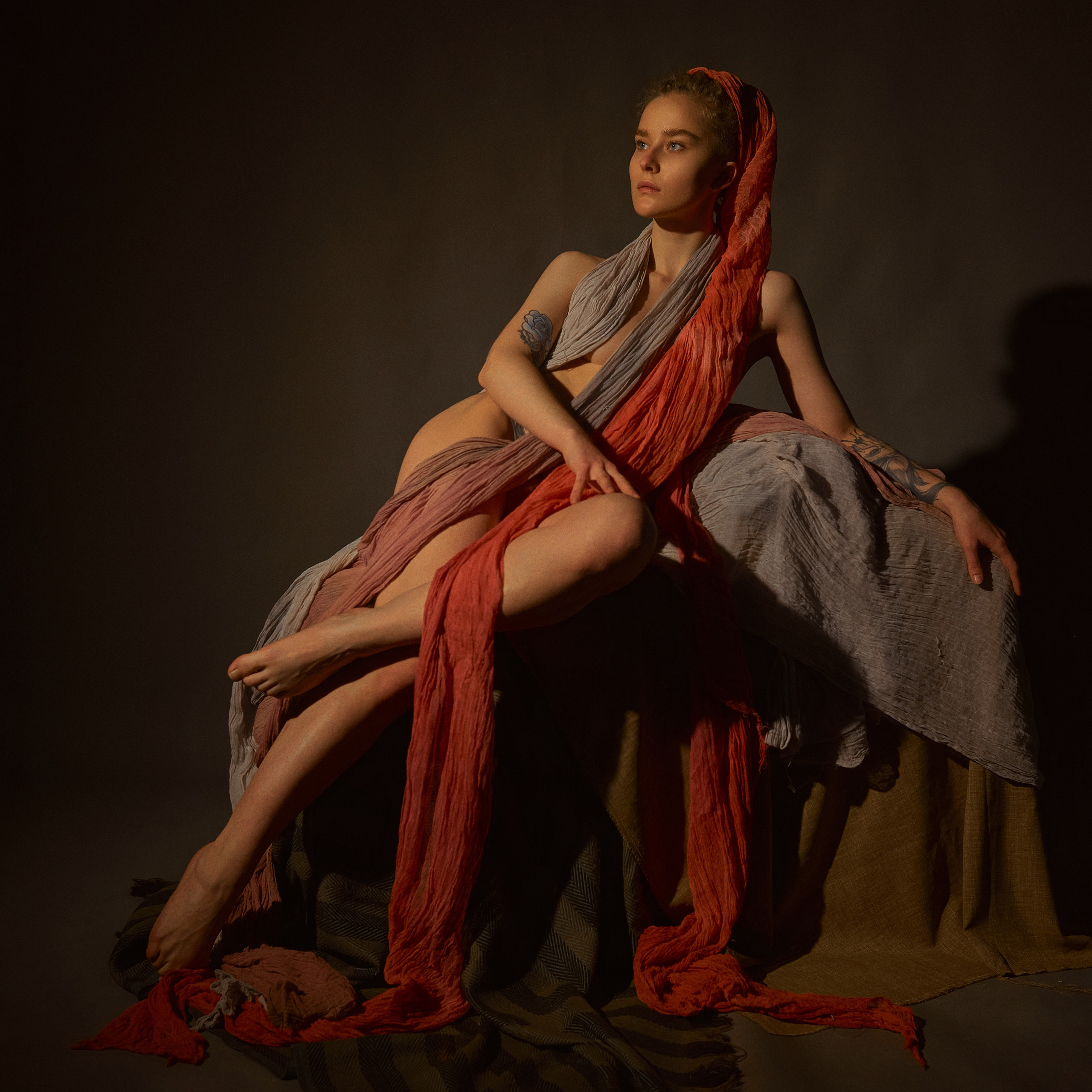 Artystyczna fotografia aktu 18+ w Polsce | kreatywne i subtelne sesje. Stanislau Krasovski – Fotografia artystyczna i kreatywne sesje w Poznaniu