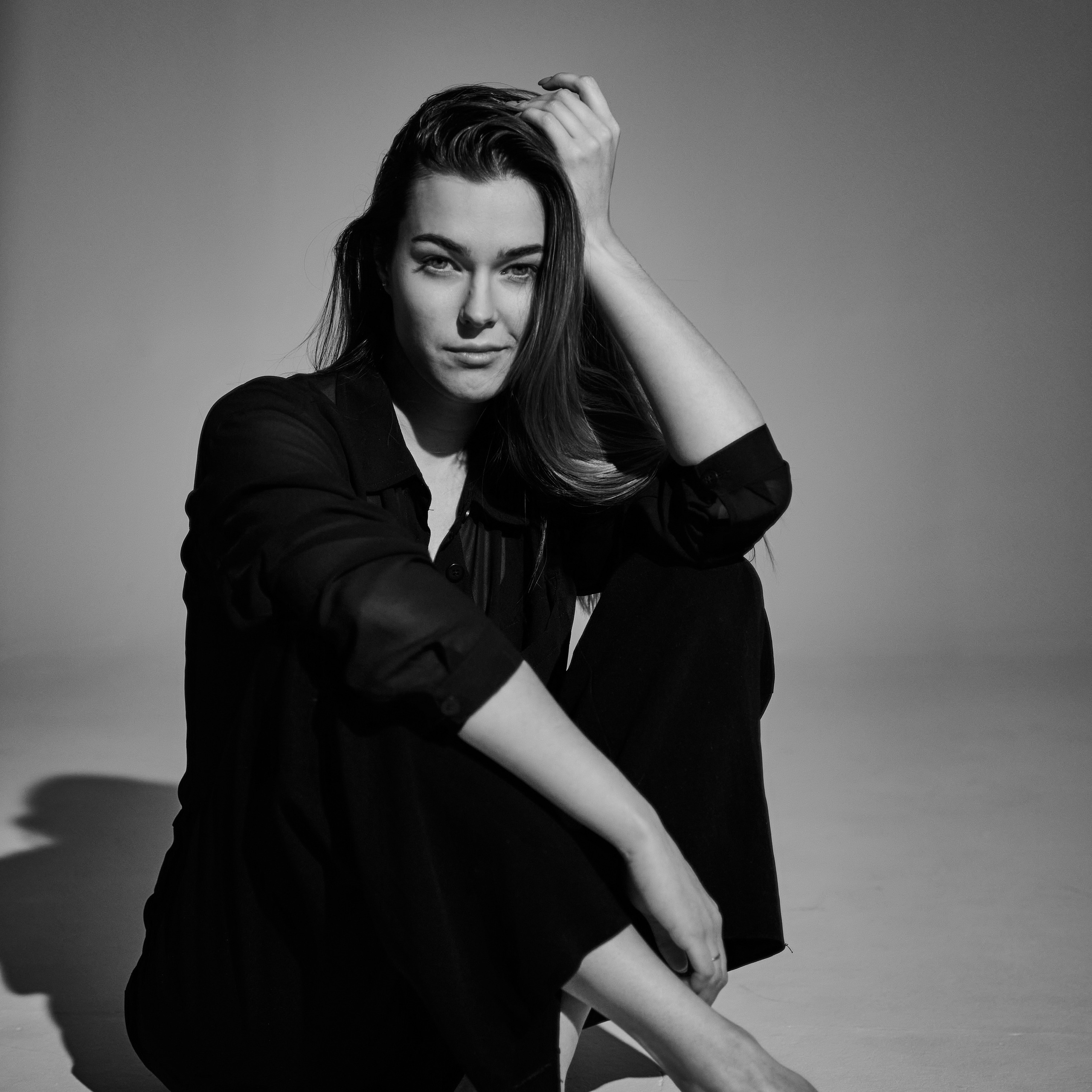 Portret – profesjonalna fotografia portretowa w Poznaniu | Stanislau Krasouski. Stanislau Krasovski – Fotografia artystyczna i kreatywne sesje w Poznaniu