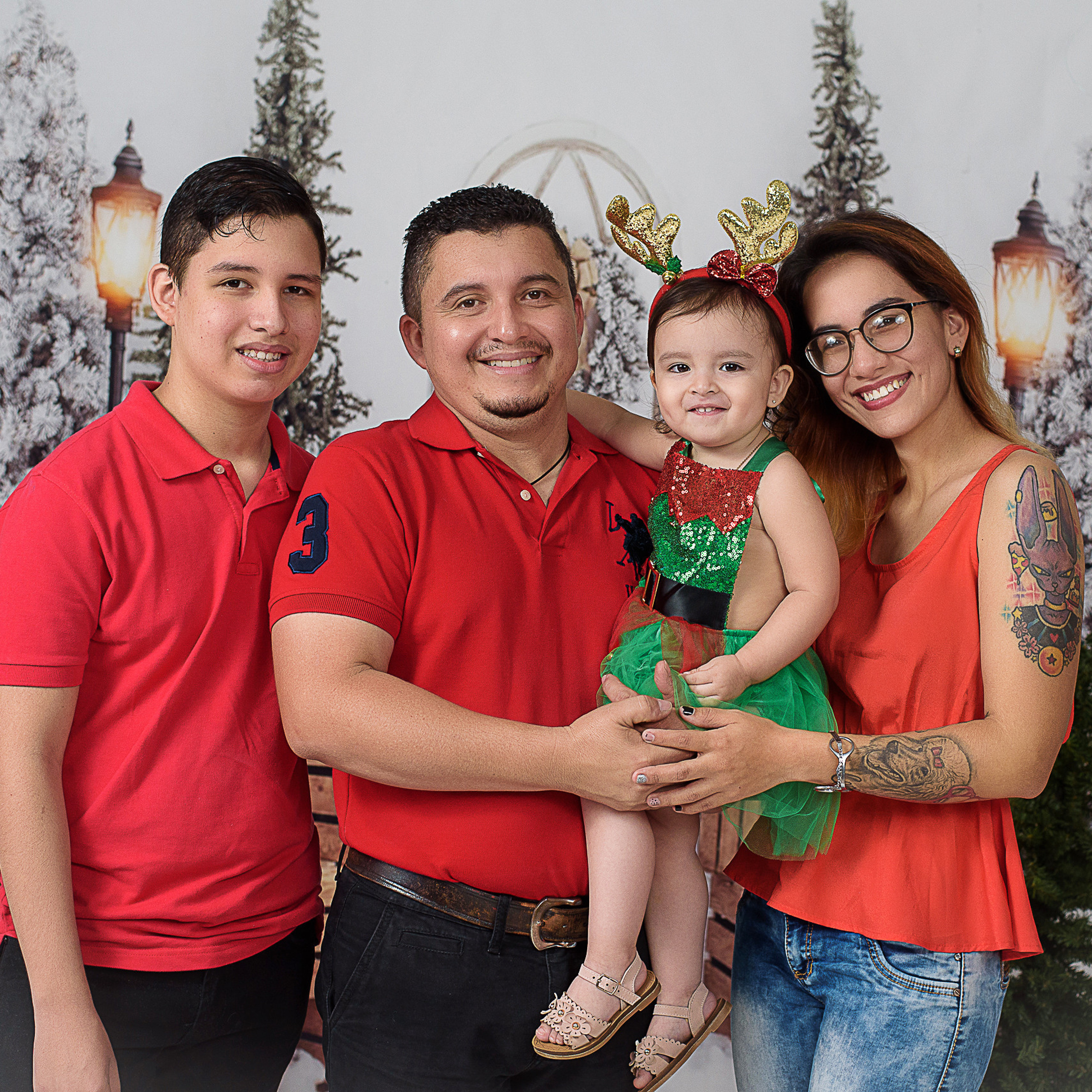 Reseñas. Fotógrafo familiar, retratos. Panamá, Chiriqui. Ruslán Rusakóv