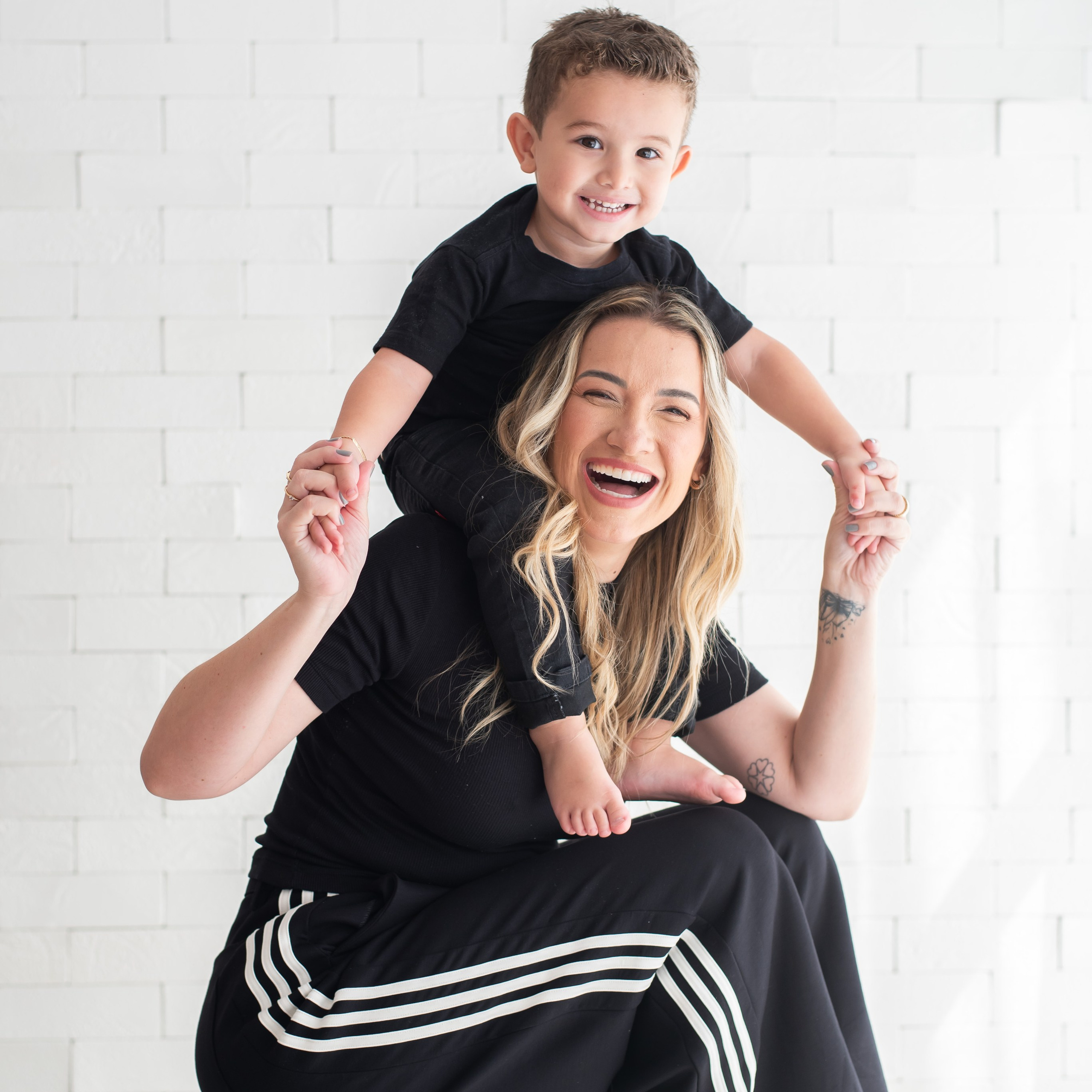 Feedbacks. Fotógrafa de bebês, gestantes e famílias em Guarapari: Priscila Soares