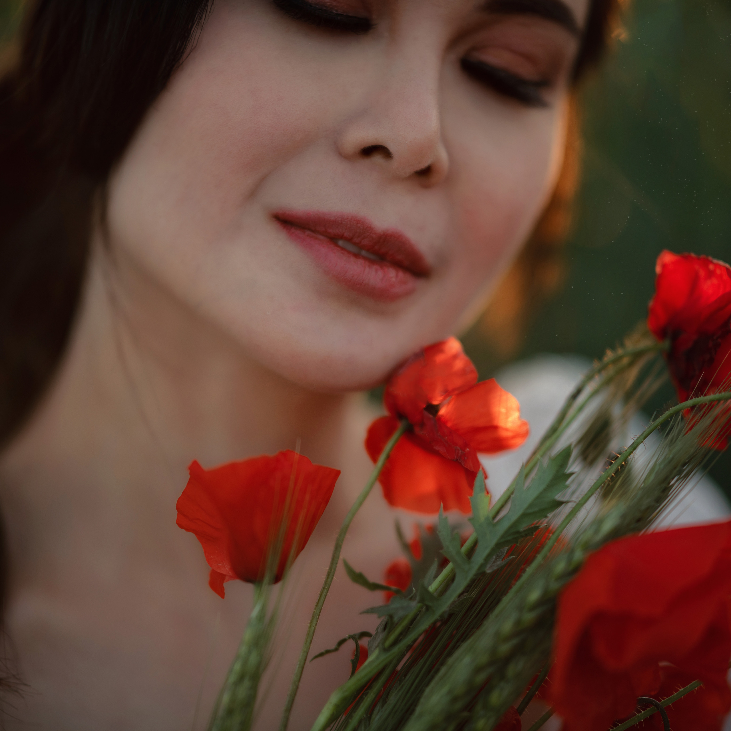 В маковом поле