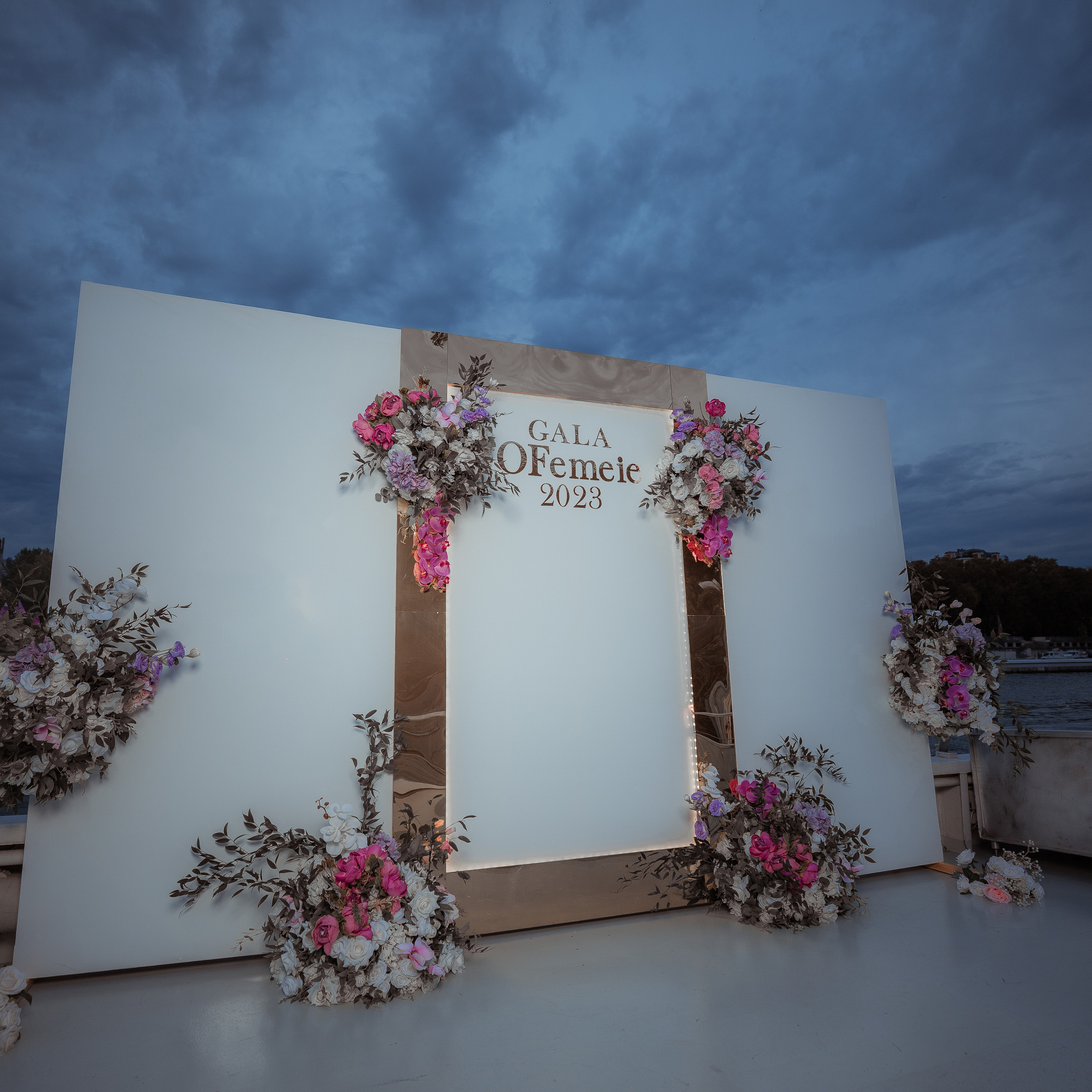 Recenzii. Burac Valeriu Photographer