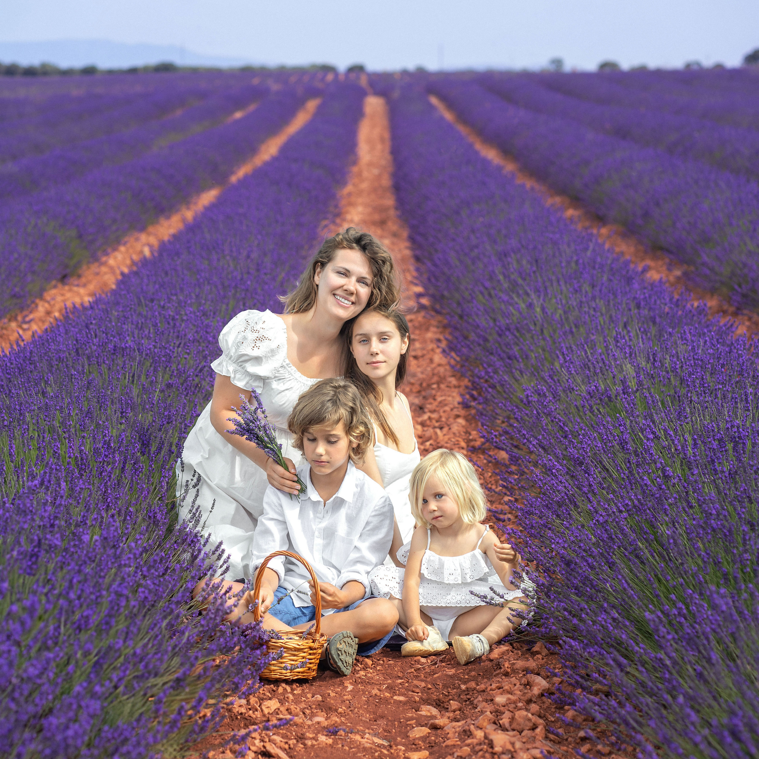 Reseñas. Fotógrafa en Madrid | Retratos femeninos, familia y sesiones con caballos – Anna Maruleva