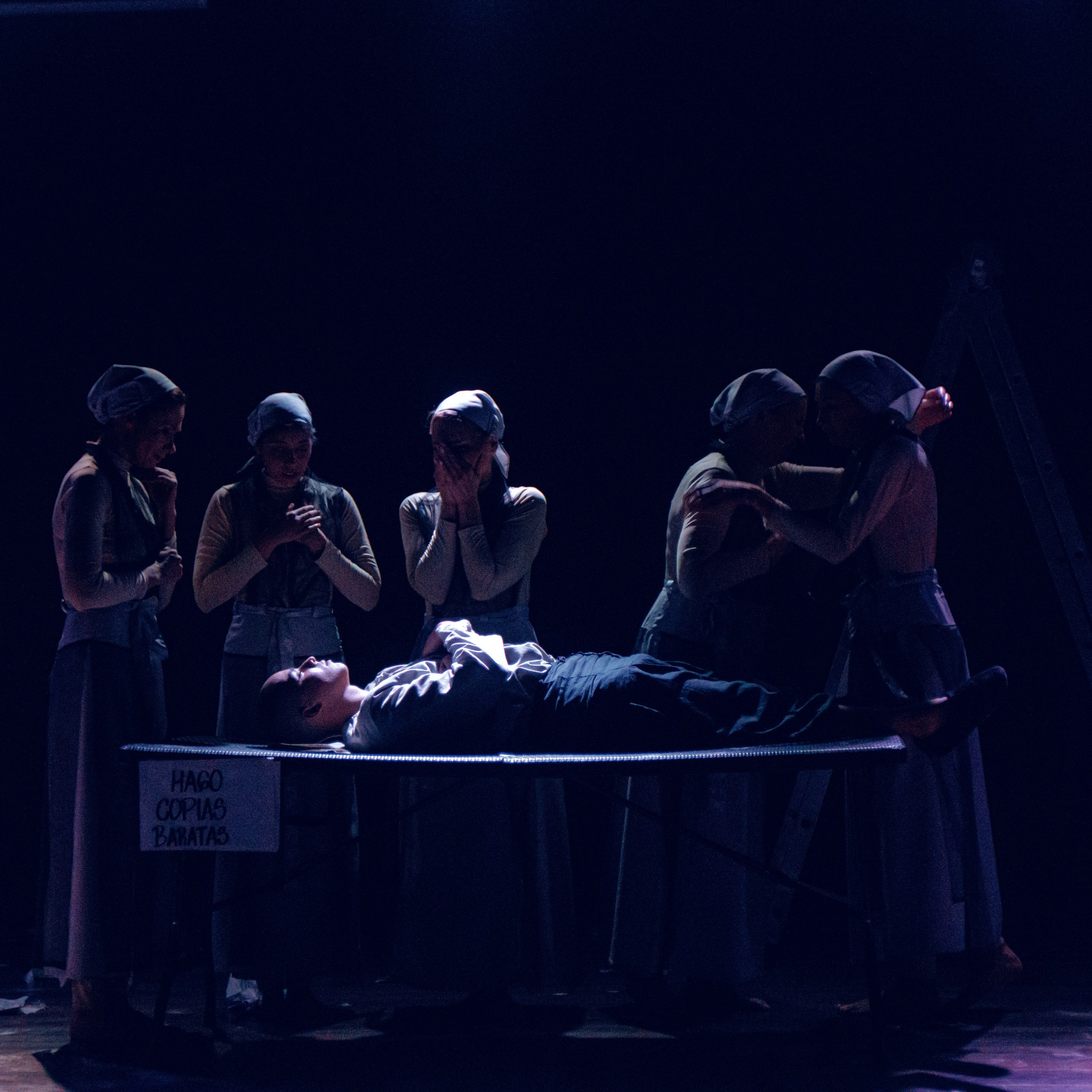 Presentación teatral «El capote»