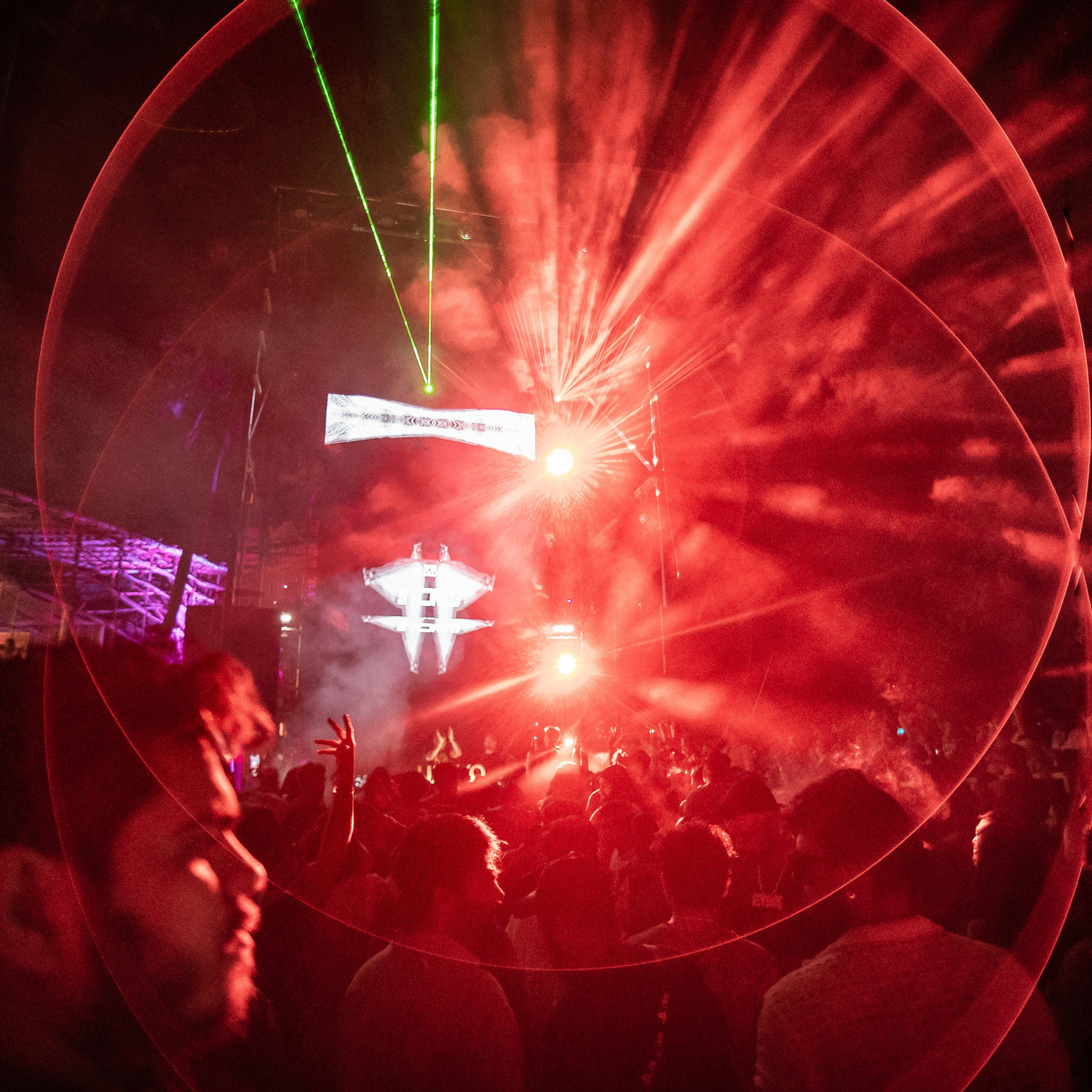 FEEDBACK. International Photographer