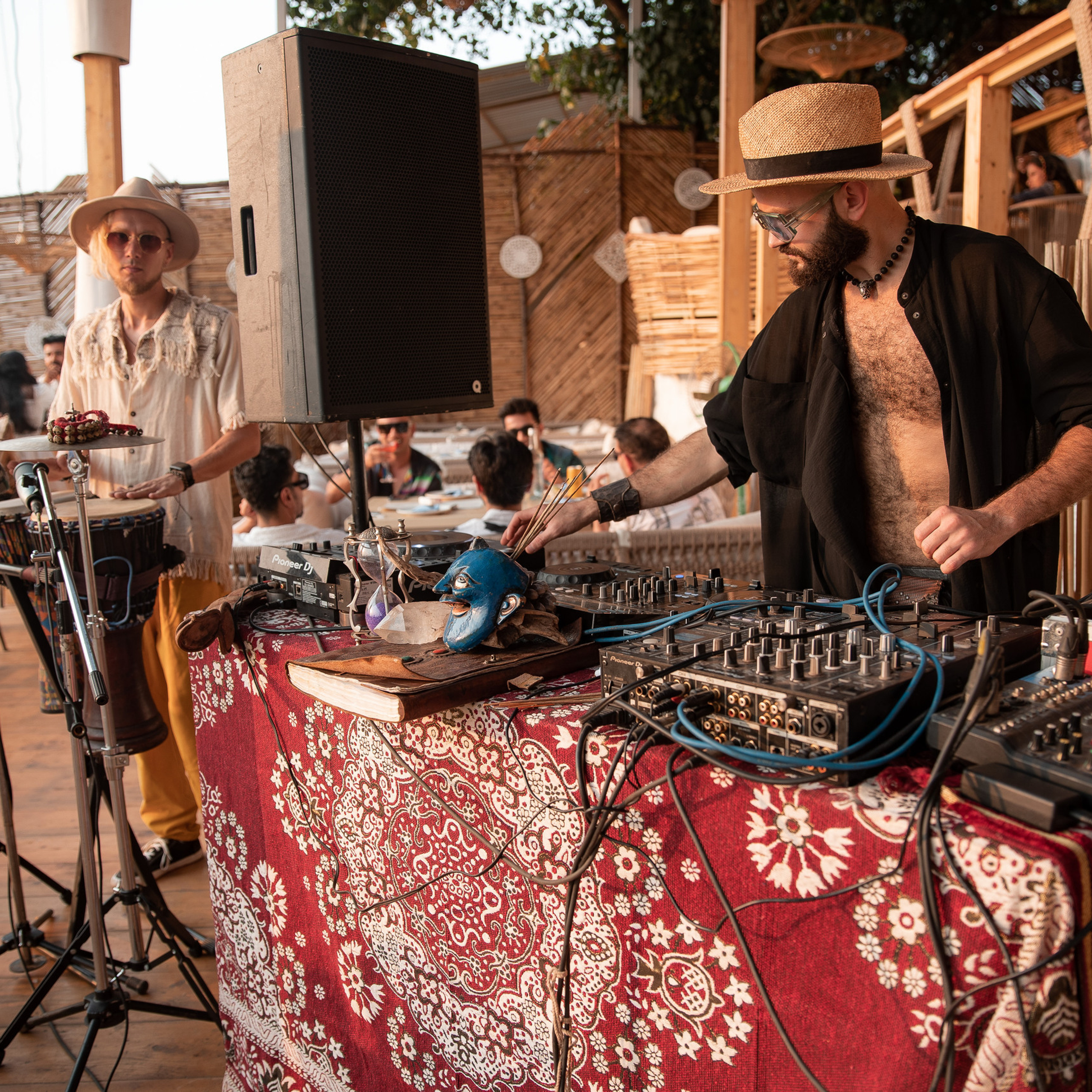 FEEDBACK. International Photographer