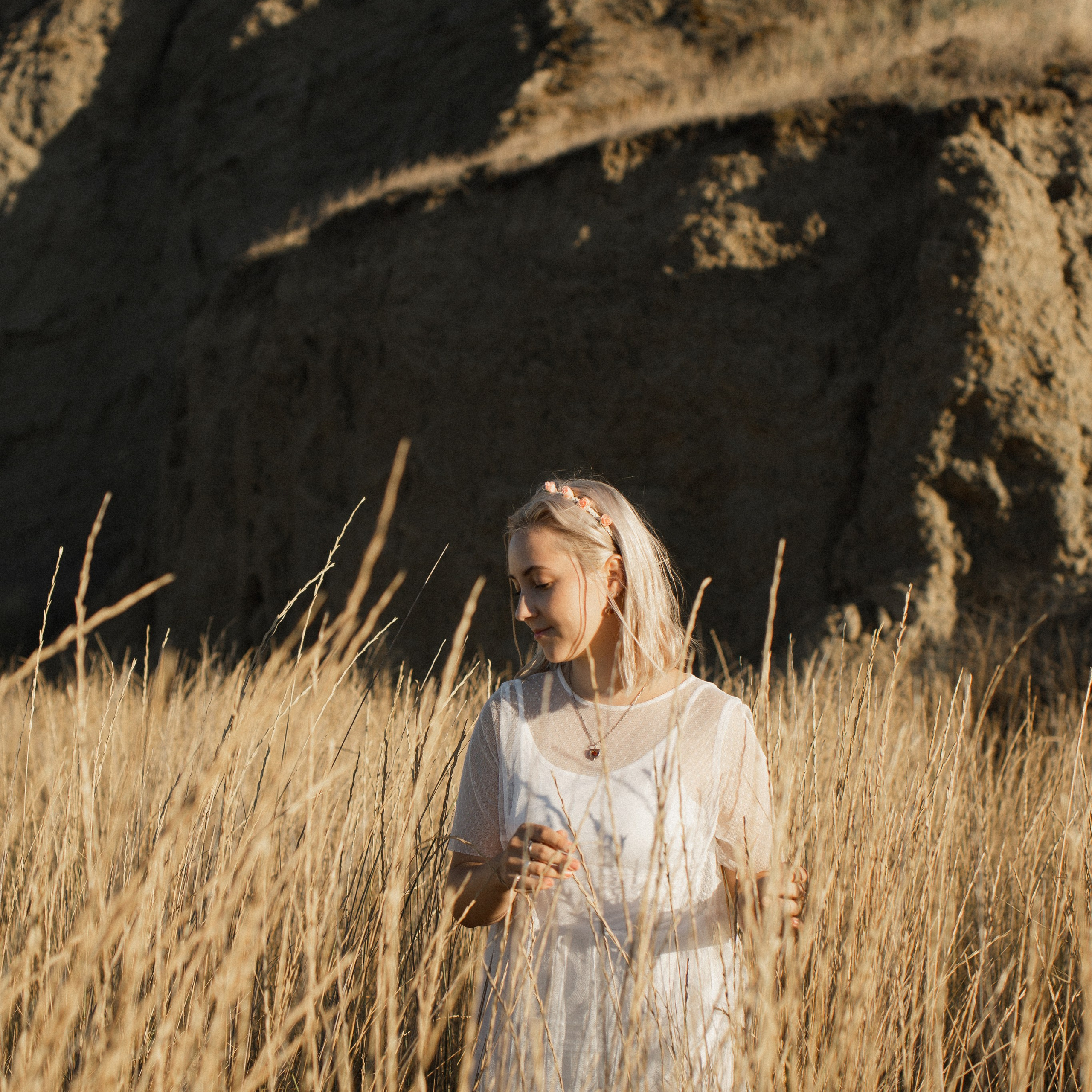 Reviews. Photographer Vladmir Gladkov