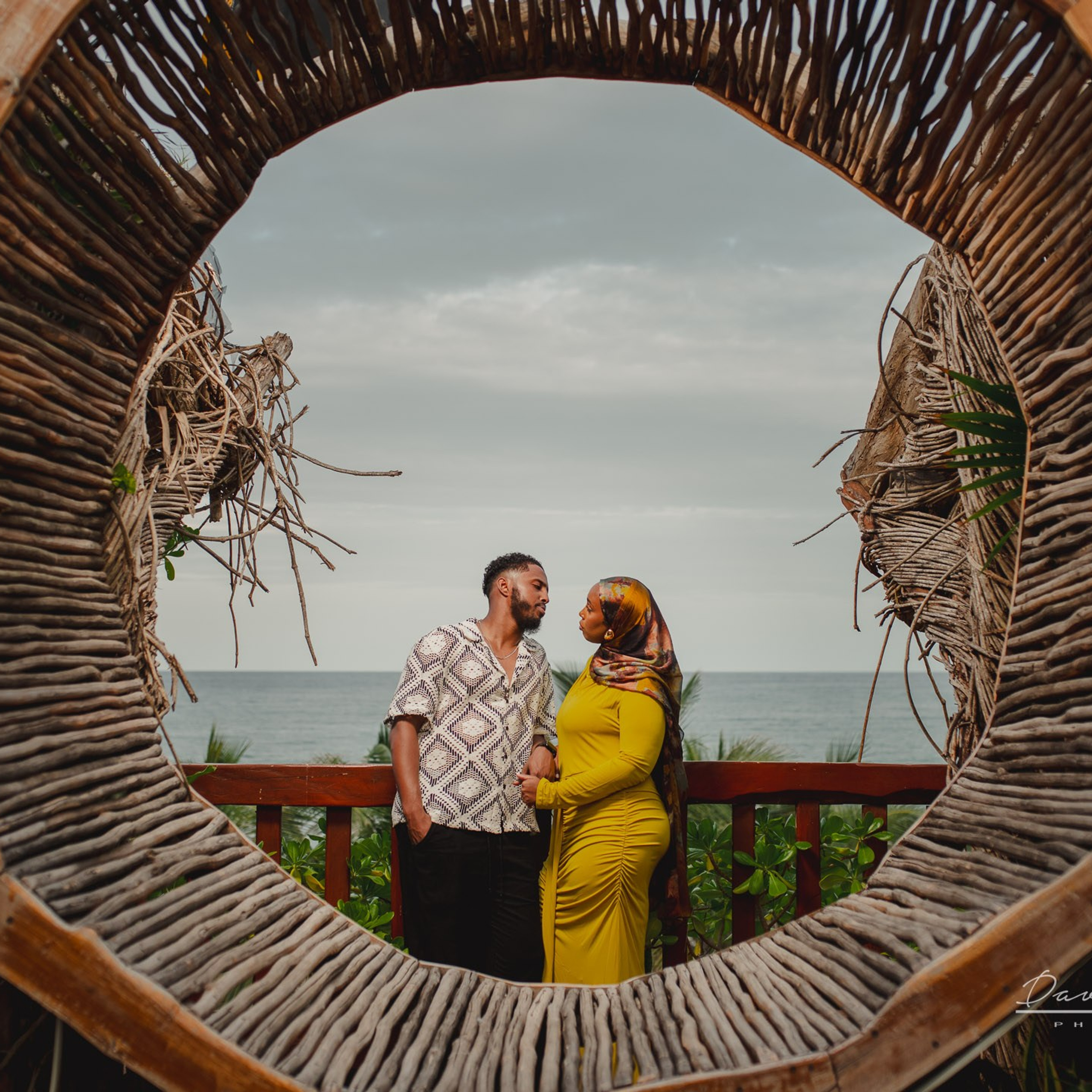 Sneak Peeks. Destination wedding photographer based in Cancun and Riviera Maya with service worldwide