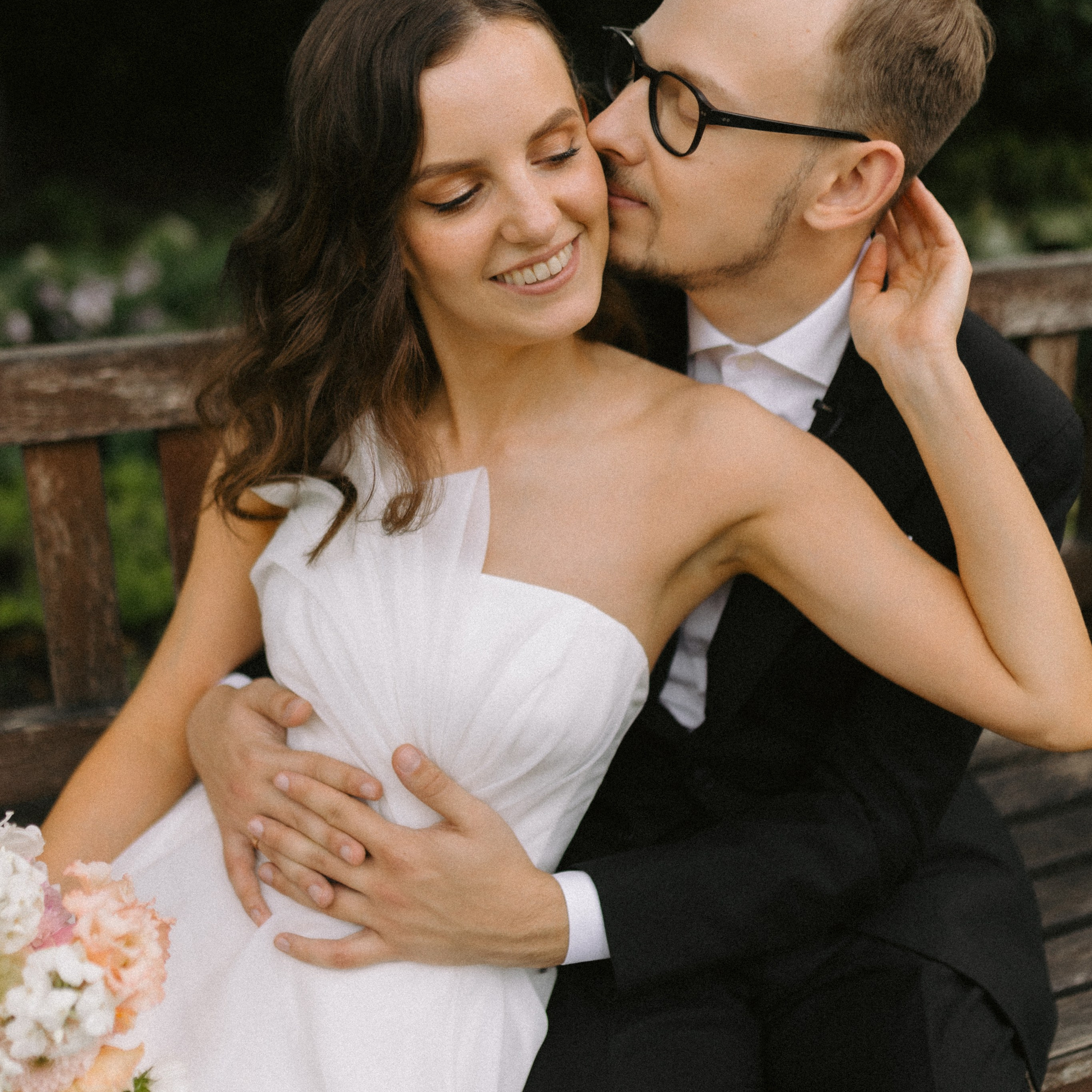 Atsiliepimai apie vestuvių filmuotoją Aną Tumanfilms. “Cinematic wedding films across Europe — for couples who want more than just a video”