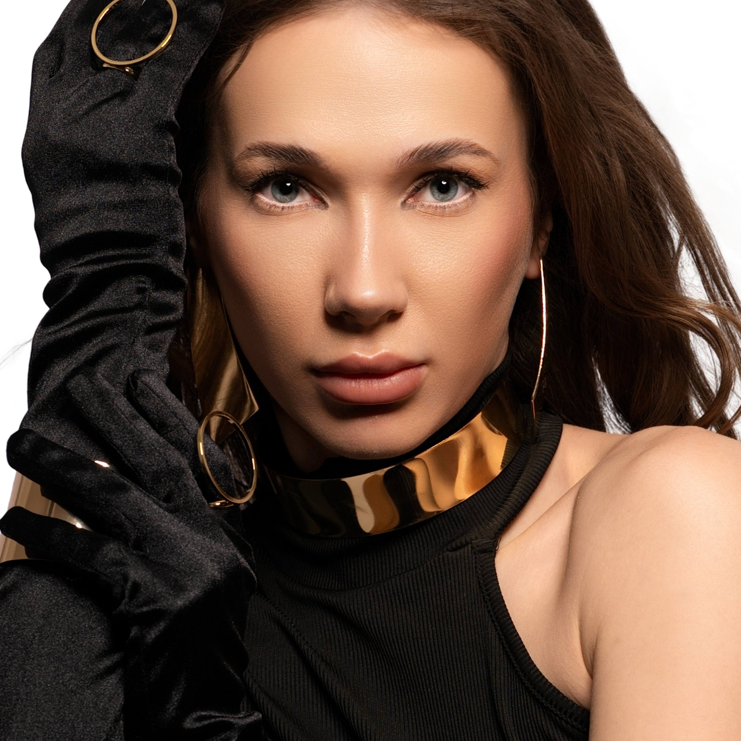 Feminine & Fashion. Home