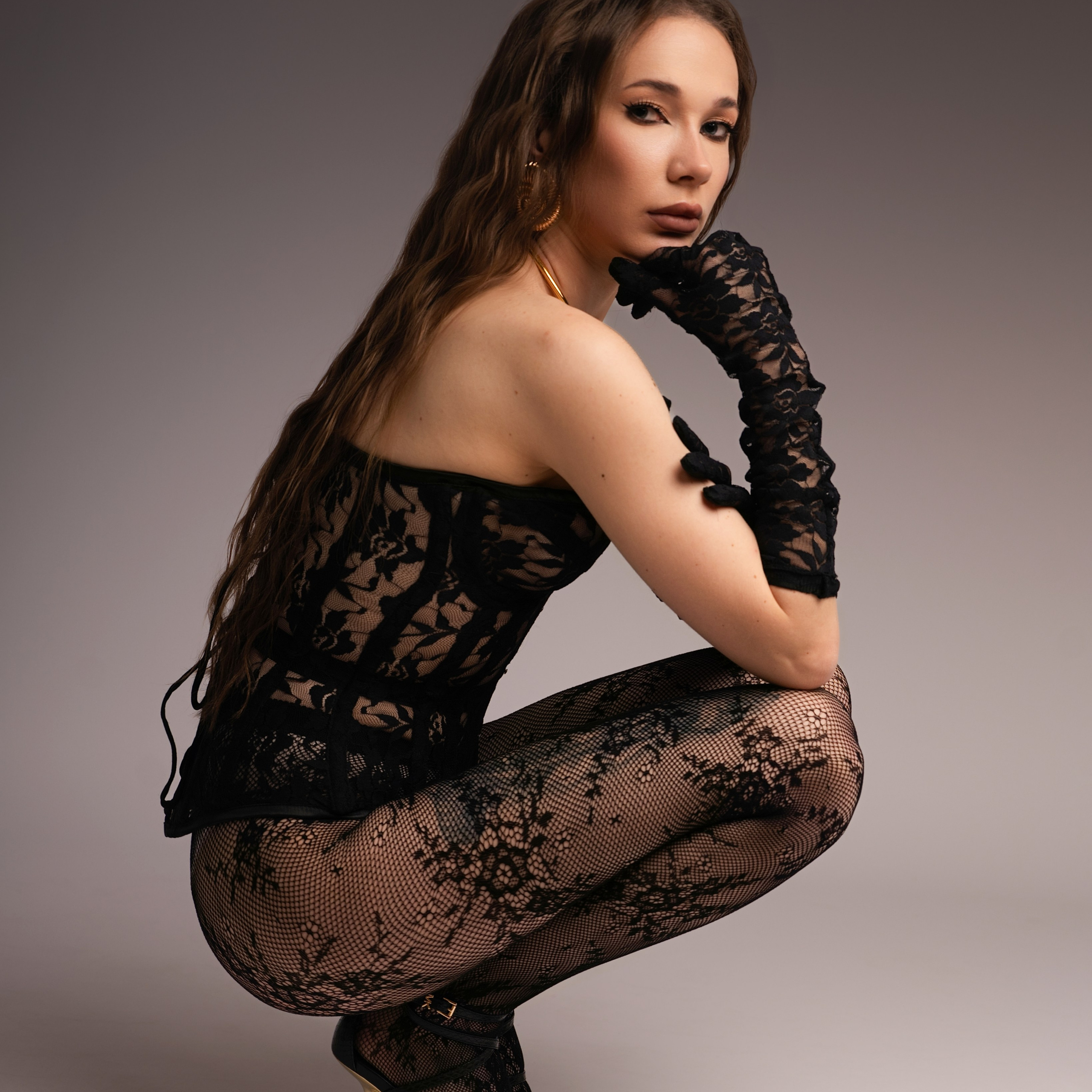 Feminine & Fashion. Home