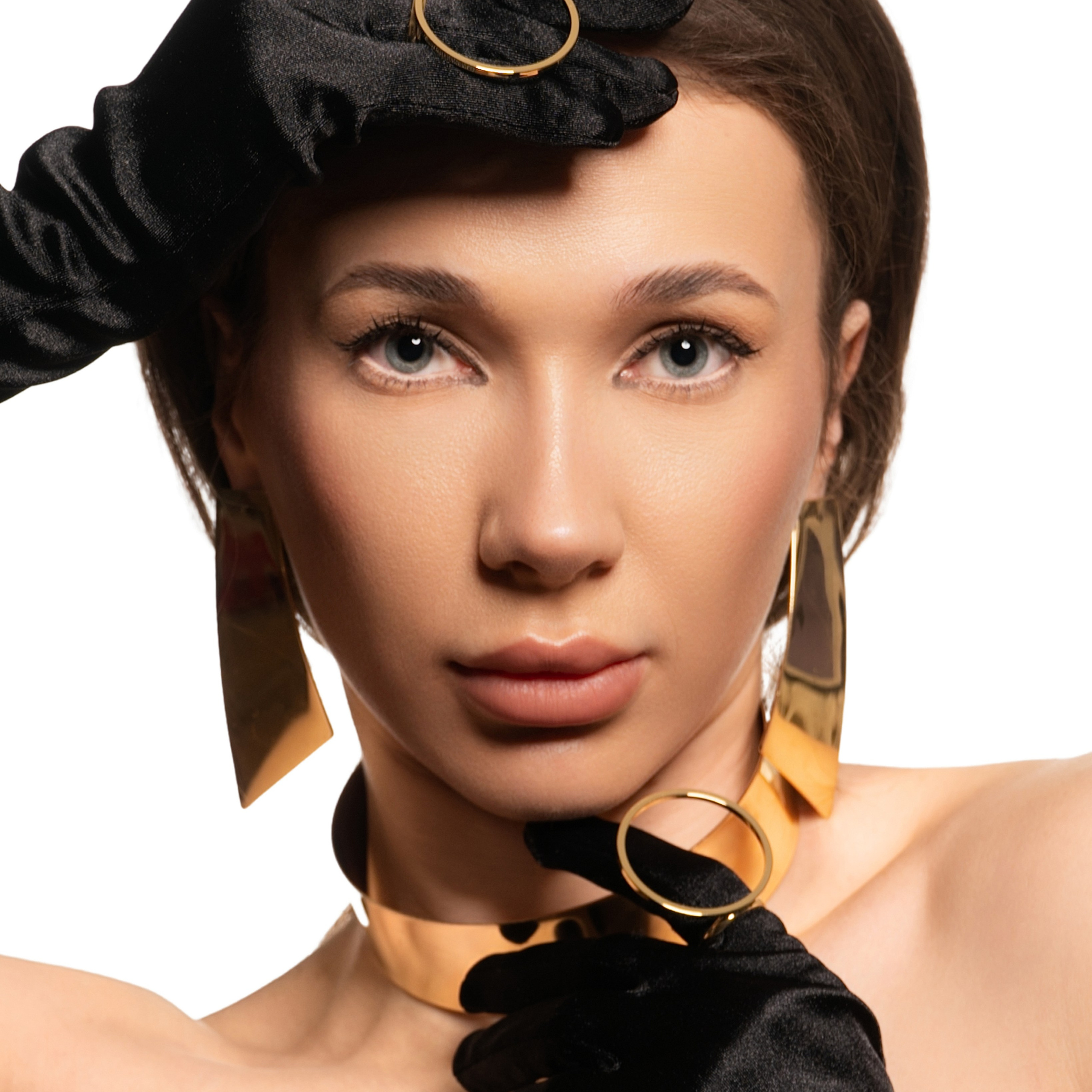 Feminine & Fashion. Home