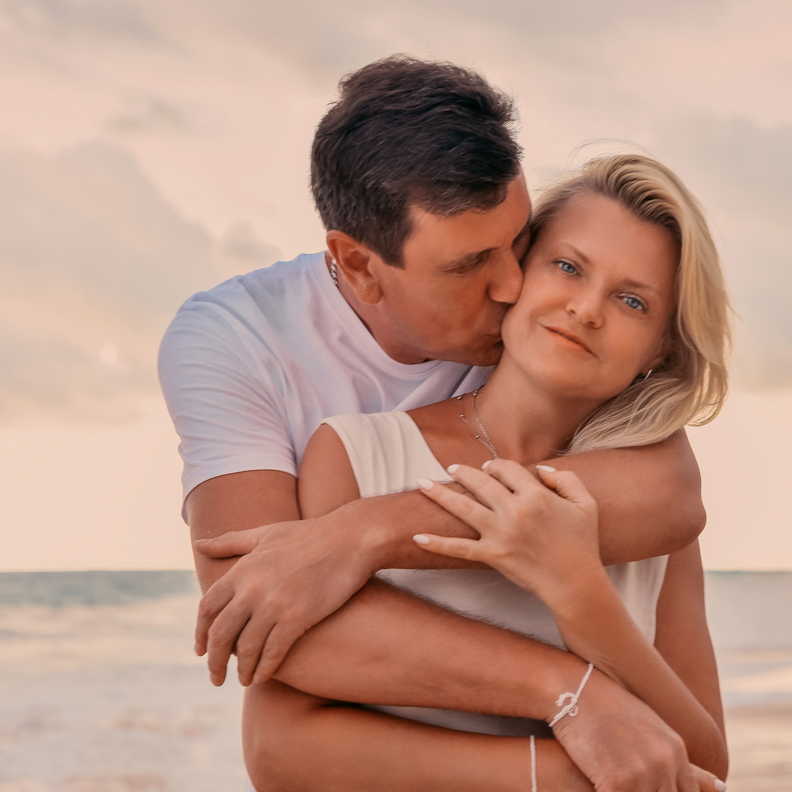 Reviews of the photographer in Sri Lanka. Photographer & wedding planner in Sri Lanka