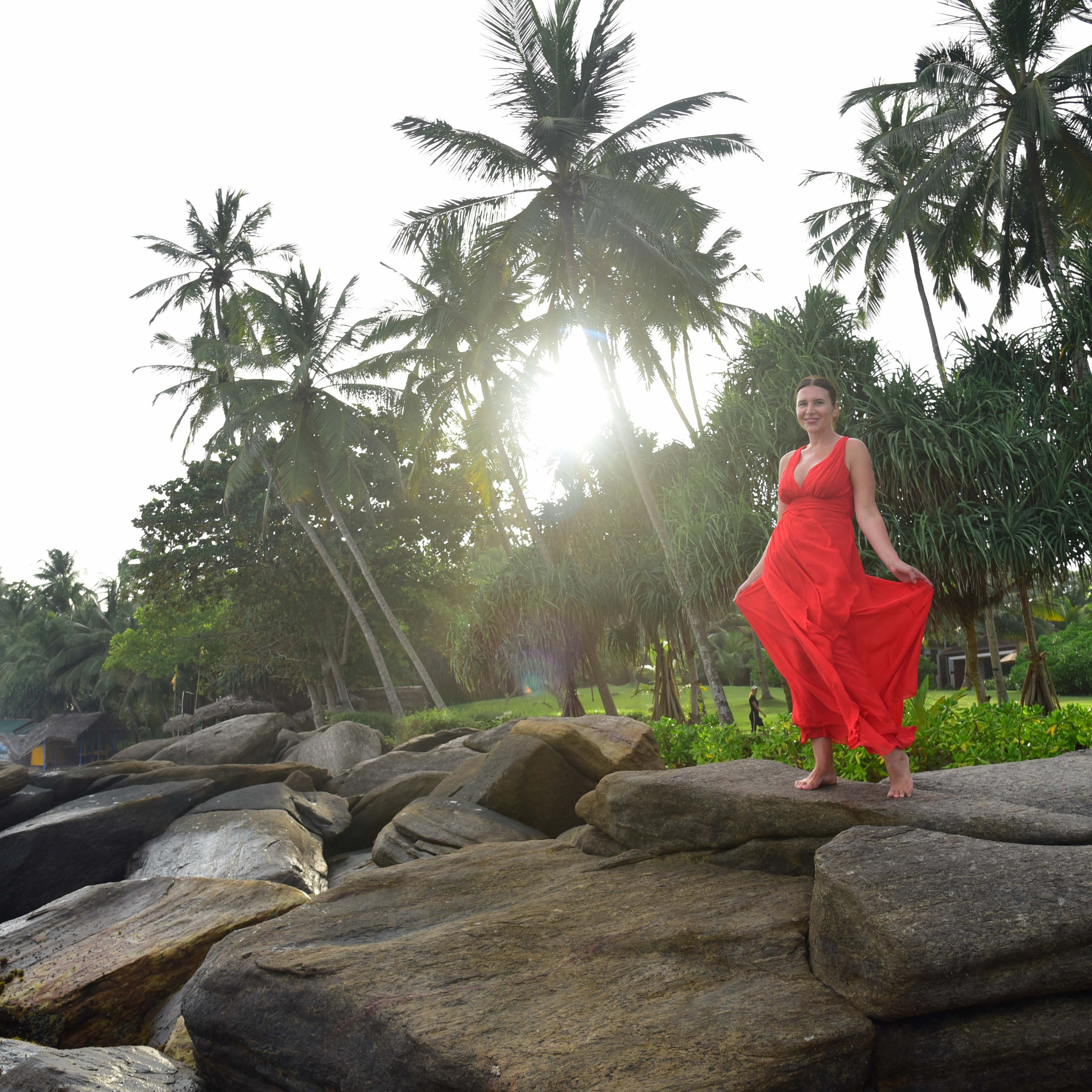 Reviews of the photographer in Sri Lanka. Photographer & wedding planner in Sri Lanka