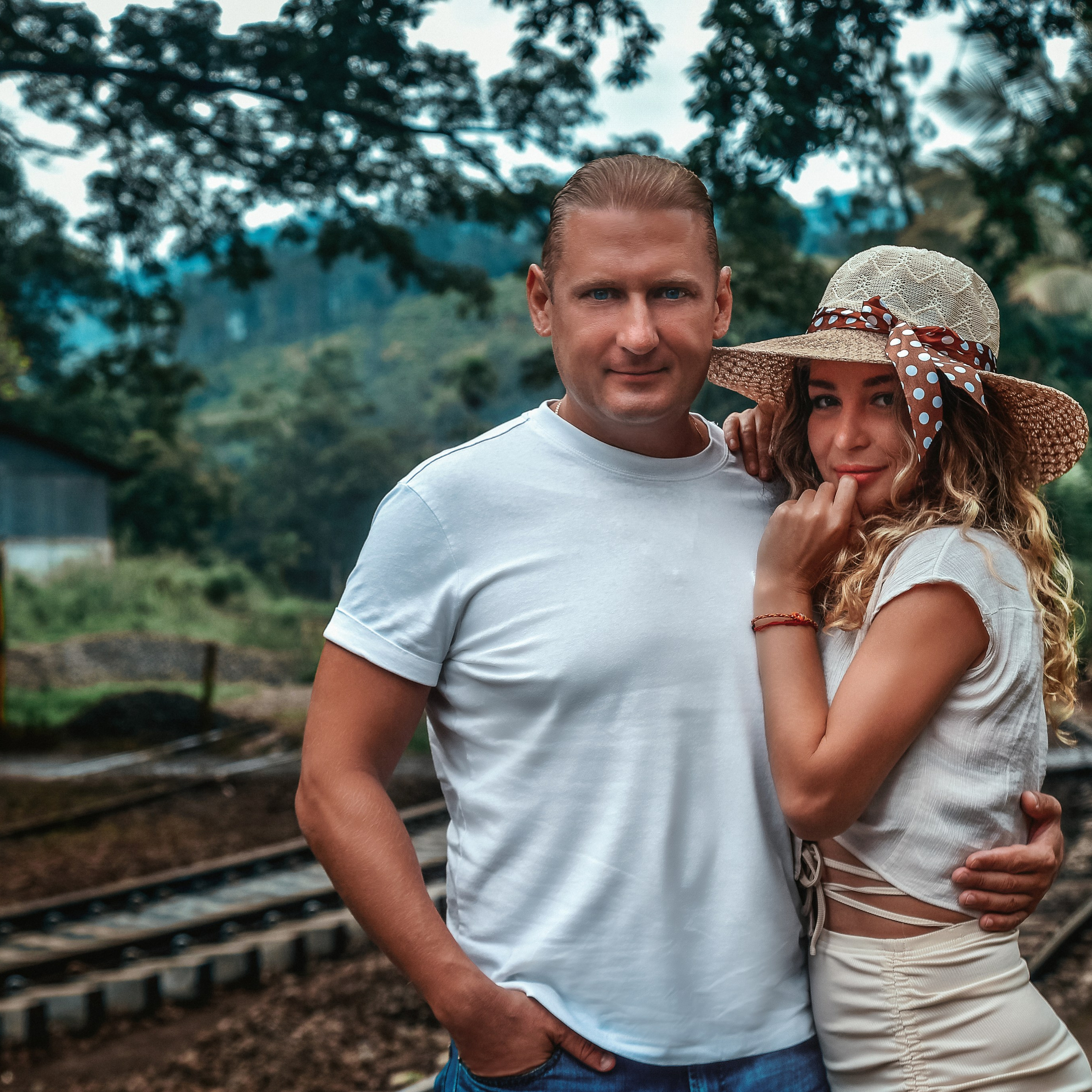 Reviews of the photographer in Sri Lanka. Photographer & wedding planner in Sri Lanka