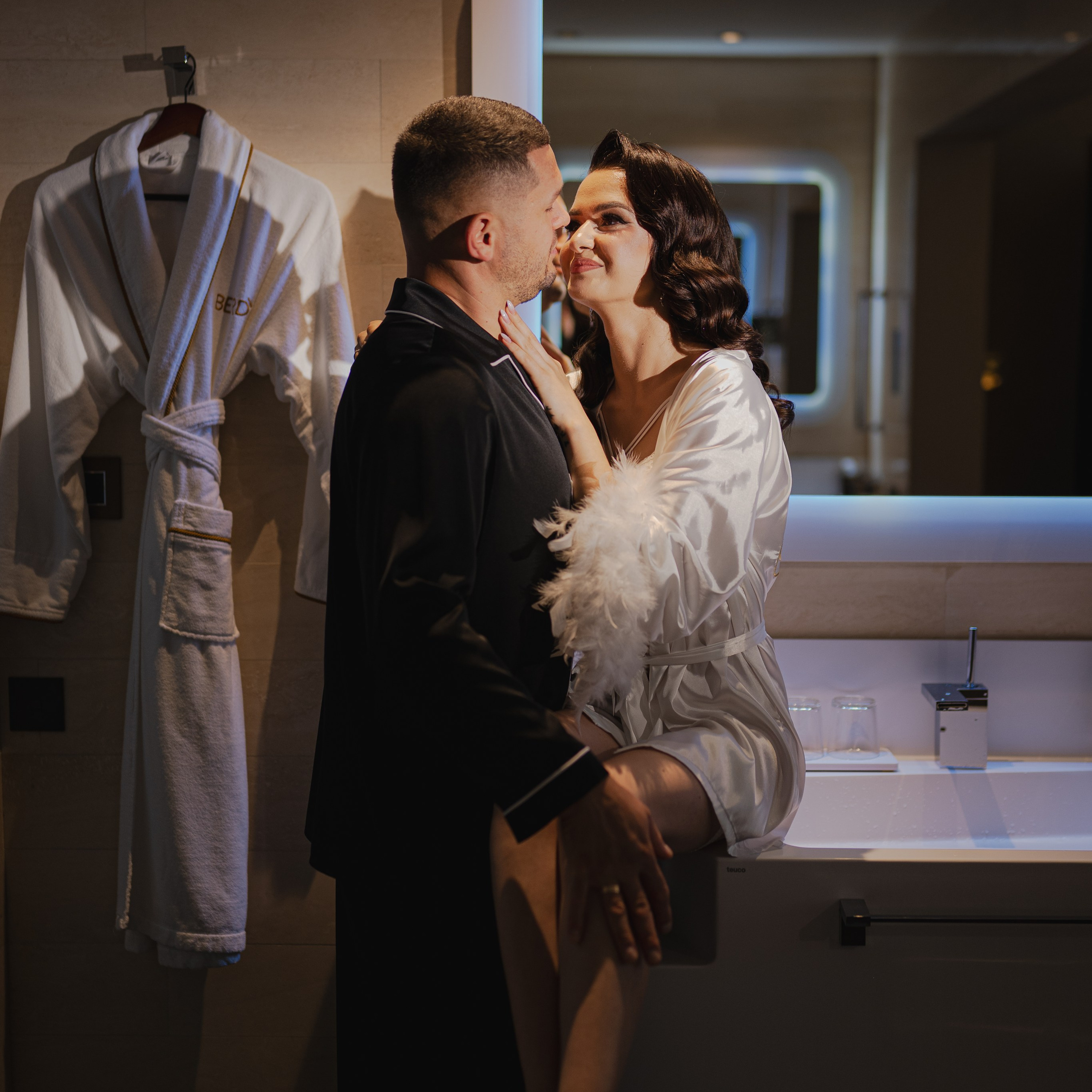 Nicolae & Tatiana. Www.stayscolor.md