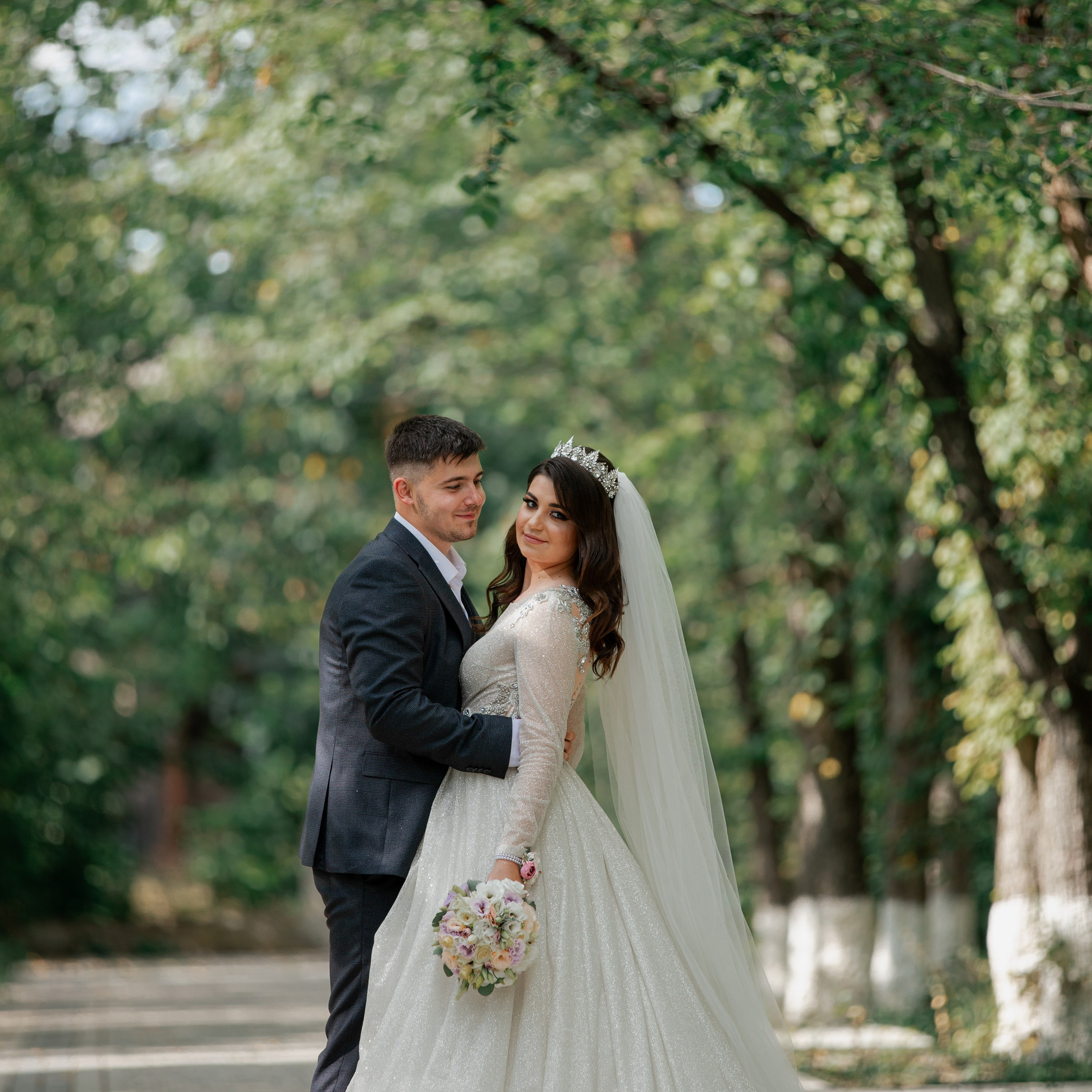 Maxim & Ilinca. Www.stayscolor.md