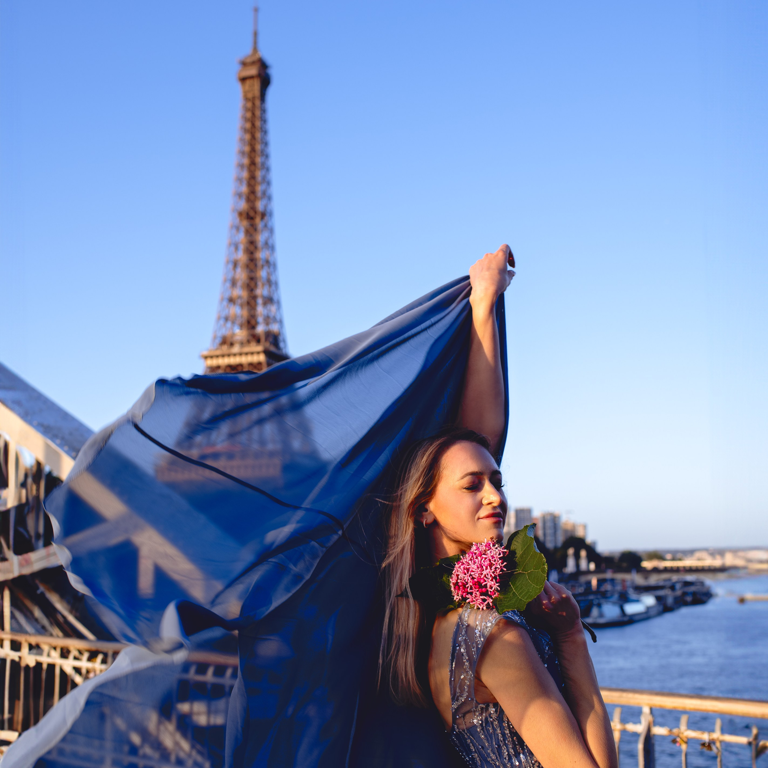 Oksana Paris. Meisha Photo