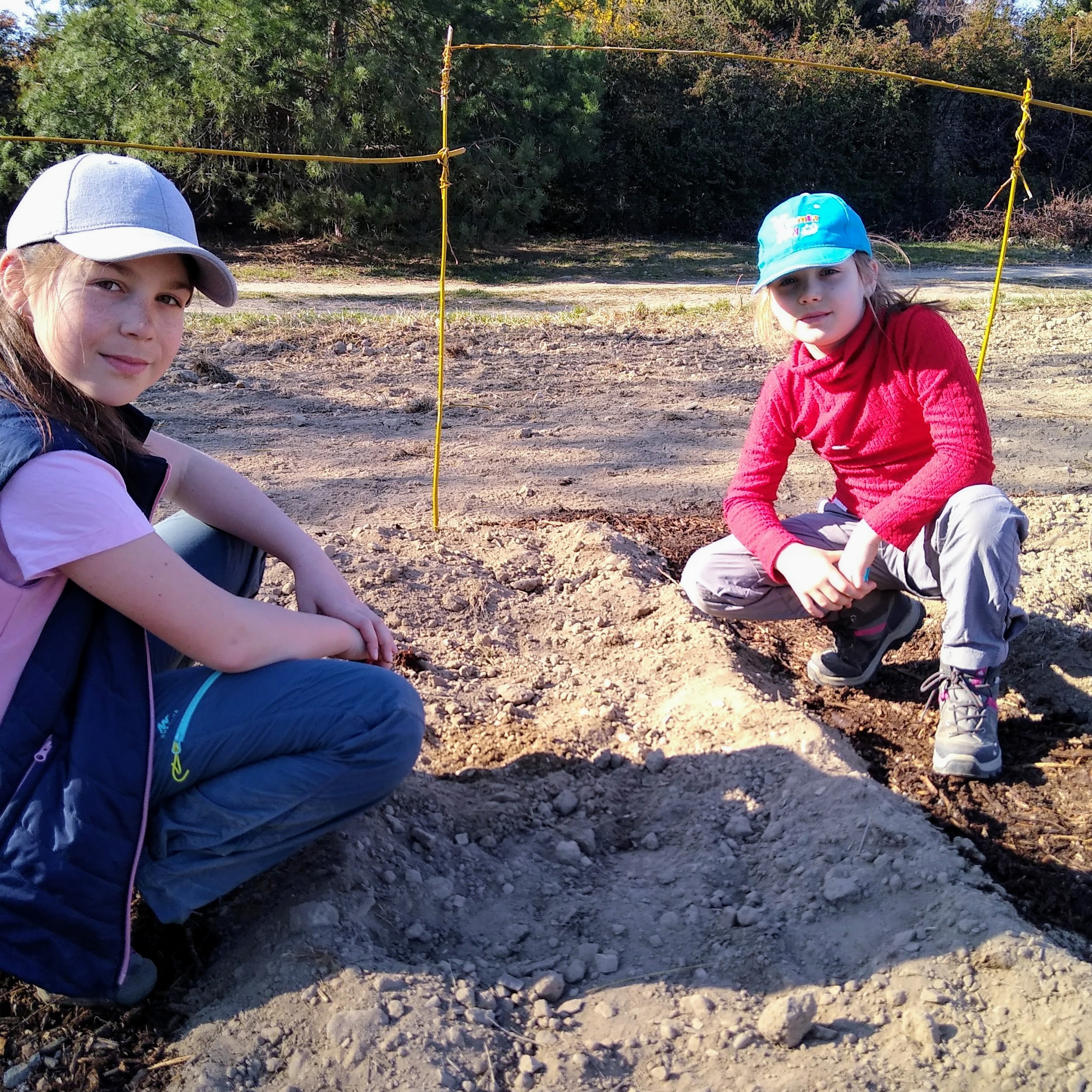 2022. Kiki-Niki-Cha! Learn, play, and discover with us!