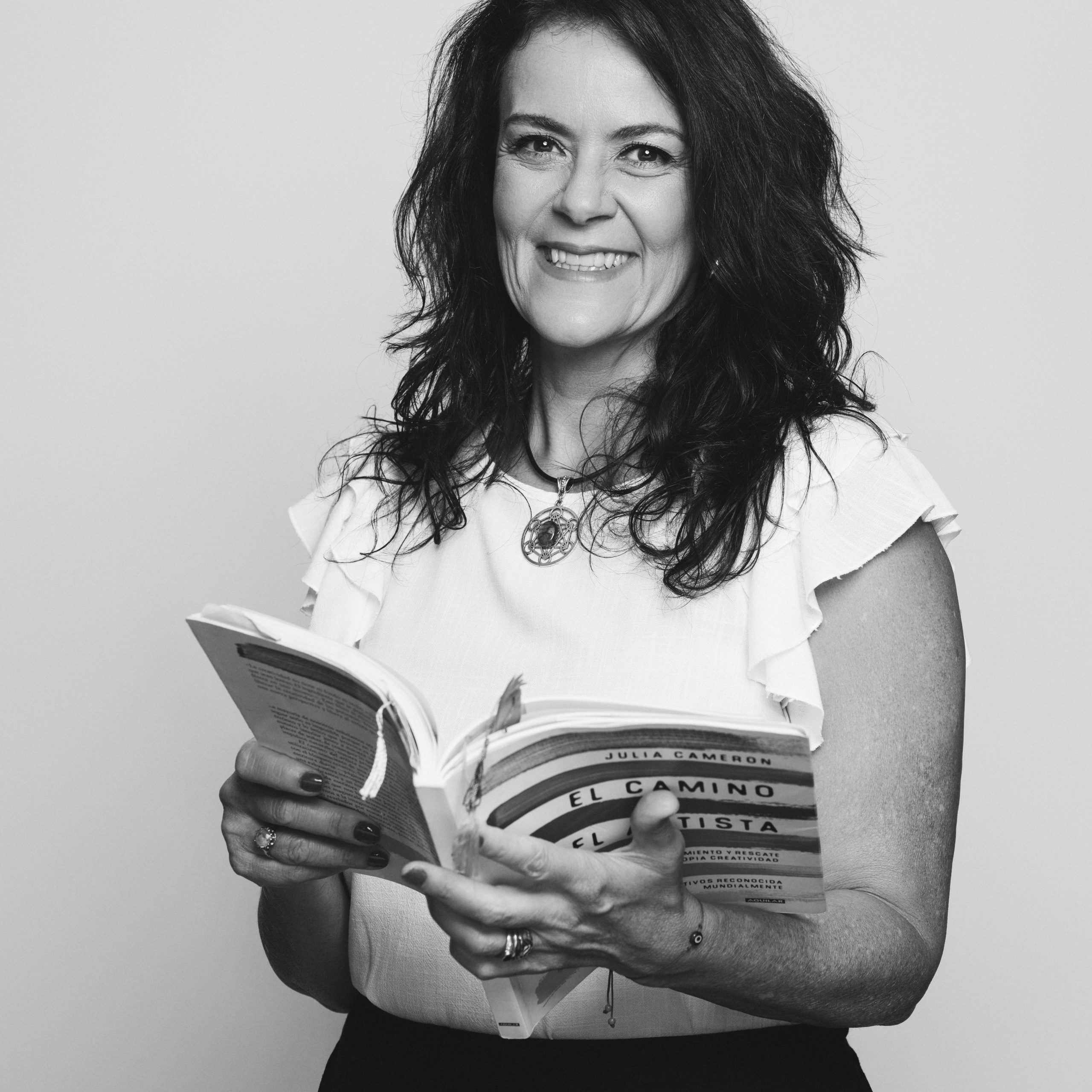 Testimonials. Fashion, portrait, interior photography. Valencia, Spain. Dmitry Ivanov. Retrato, fotos de interiores