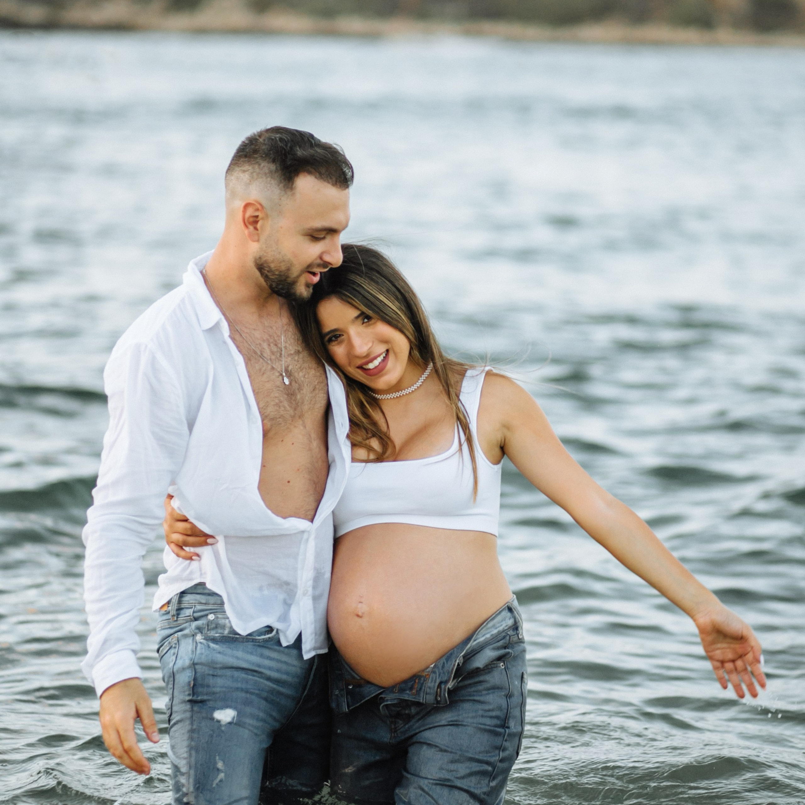 Yael & Gal Nahsholim beach