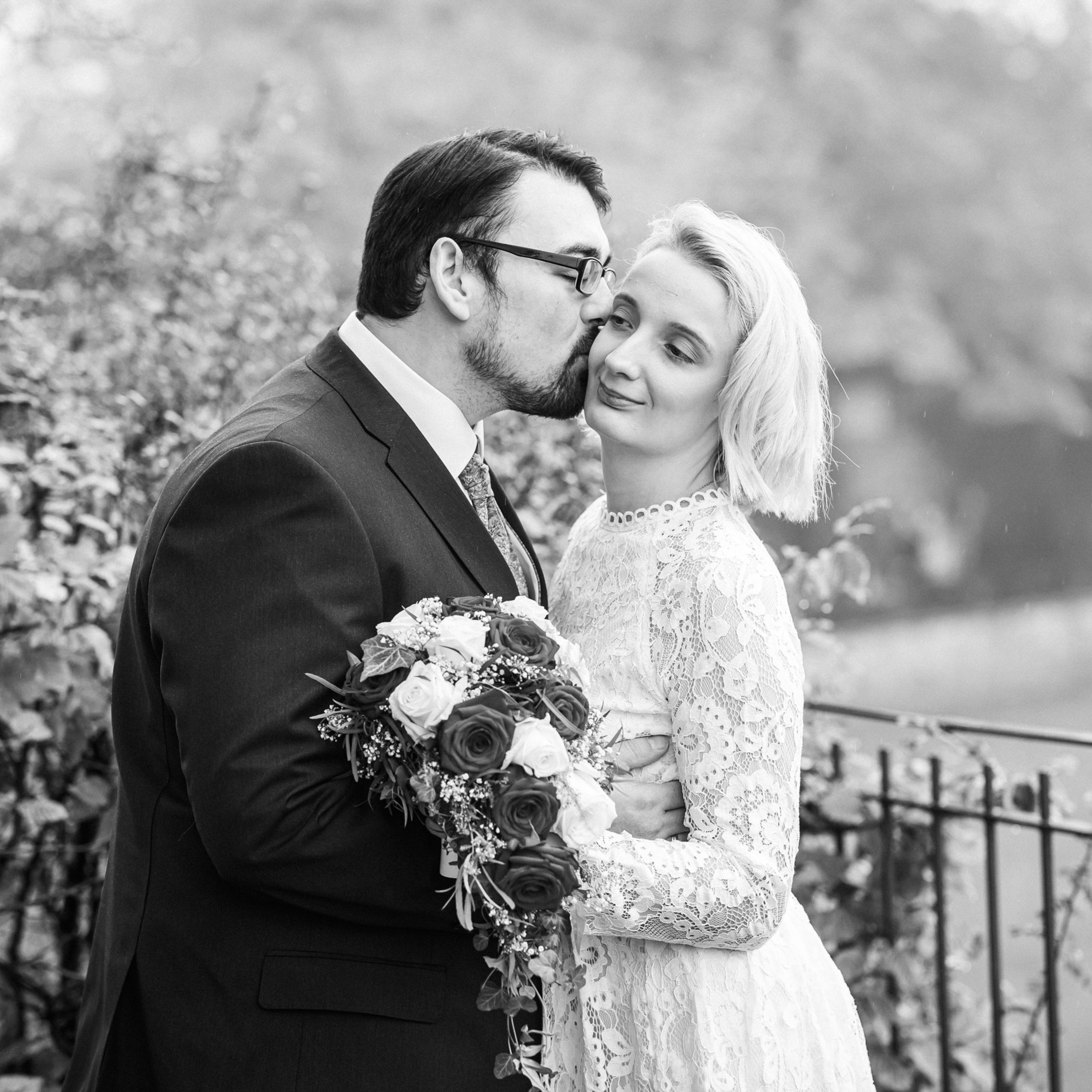 Kundenstimmen zur Hochzeitsfotografie | Erfahrungen & Bewertungen. Hochzeitsfotografin in Gütersloh | Authentische Hochzeitsreportagen | TK Photographie