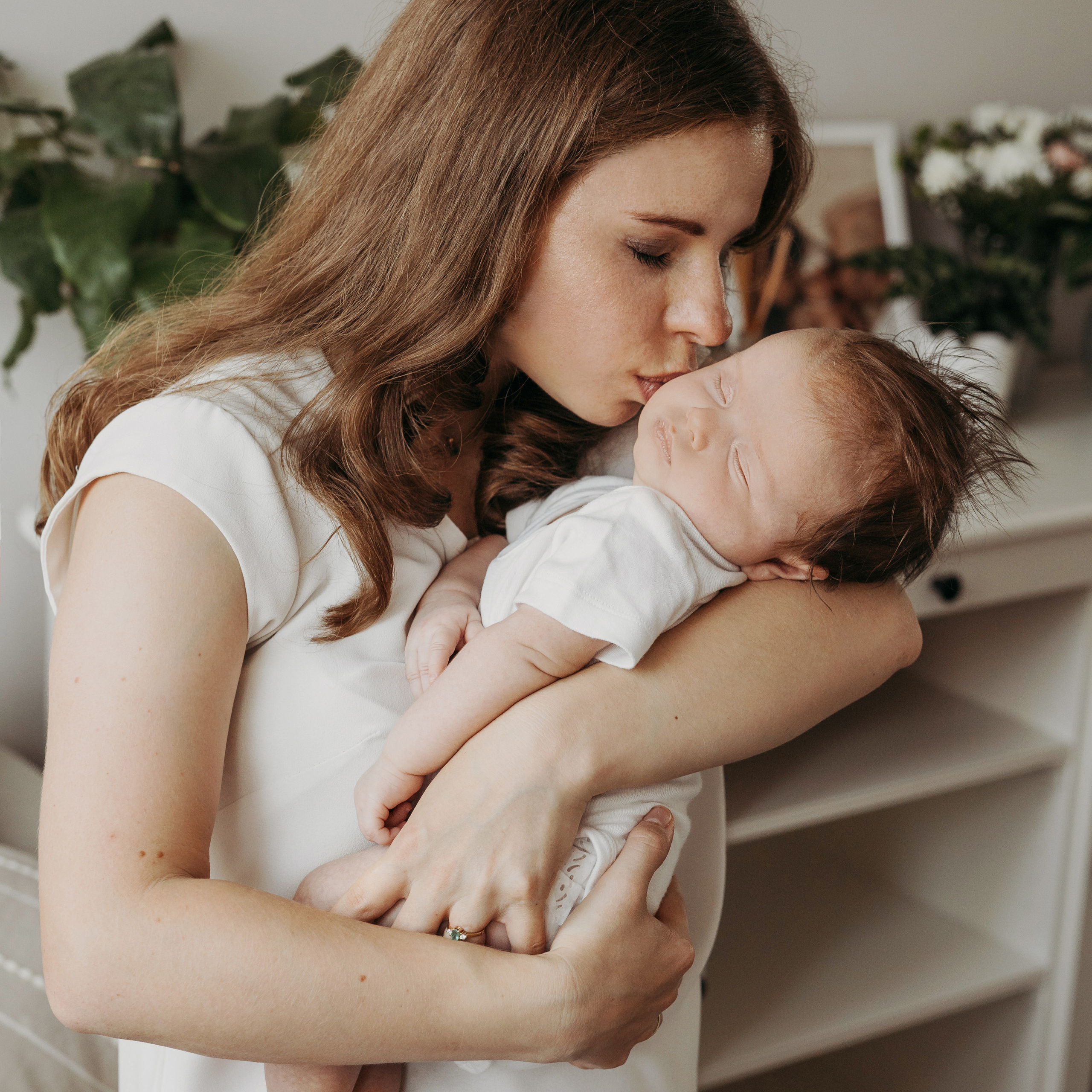 Аня и Эмилия (2 месяца и 2 годика)