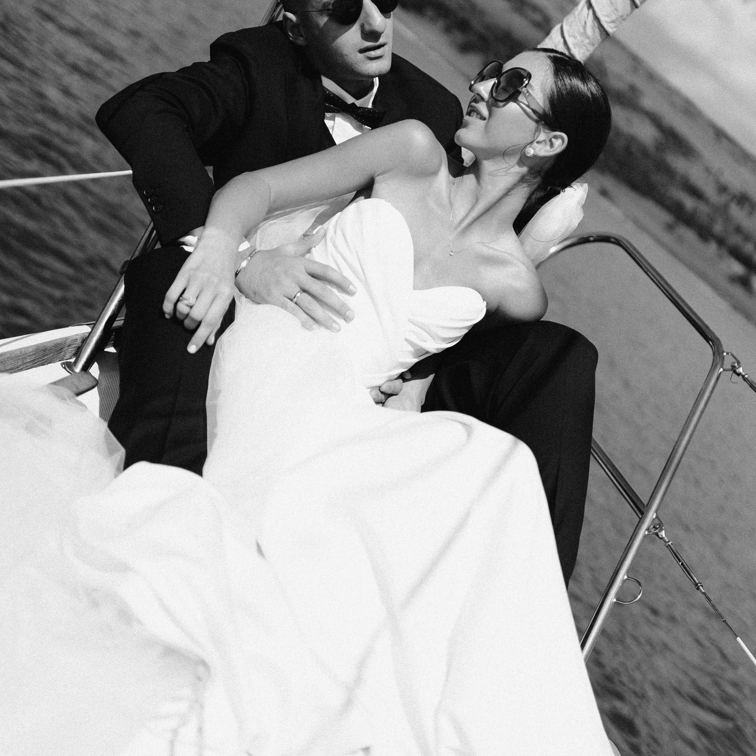 Tata B&W. Lifestyle and wedding photographer in Dubai Valeria Kikvidze