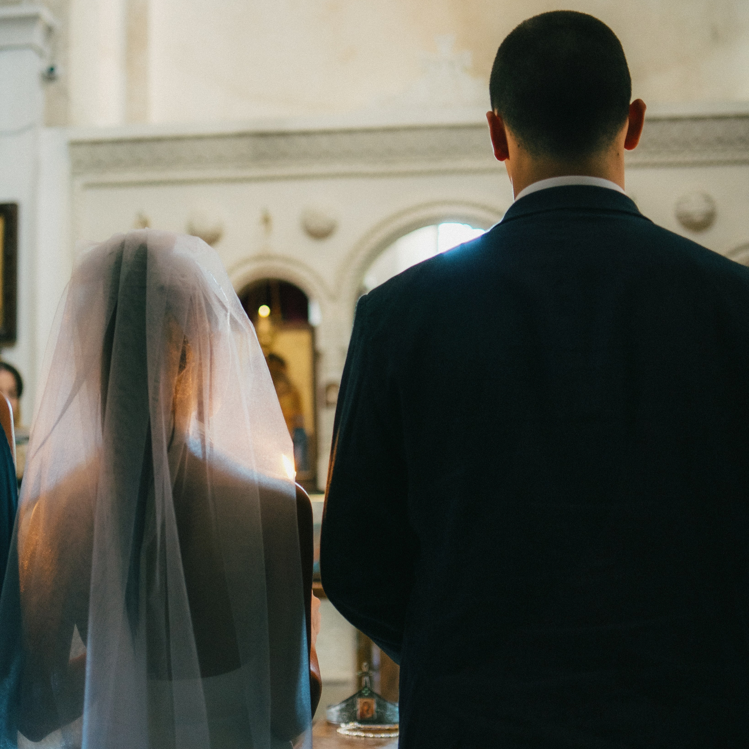 Tying the Knot. Lifestyle and wedding photographer in Dubai Valeria Kikvidze