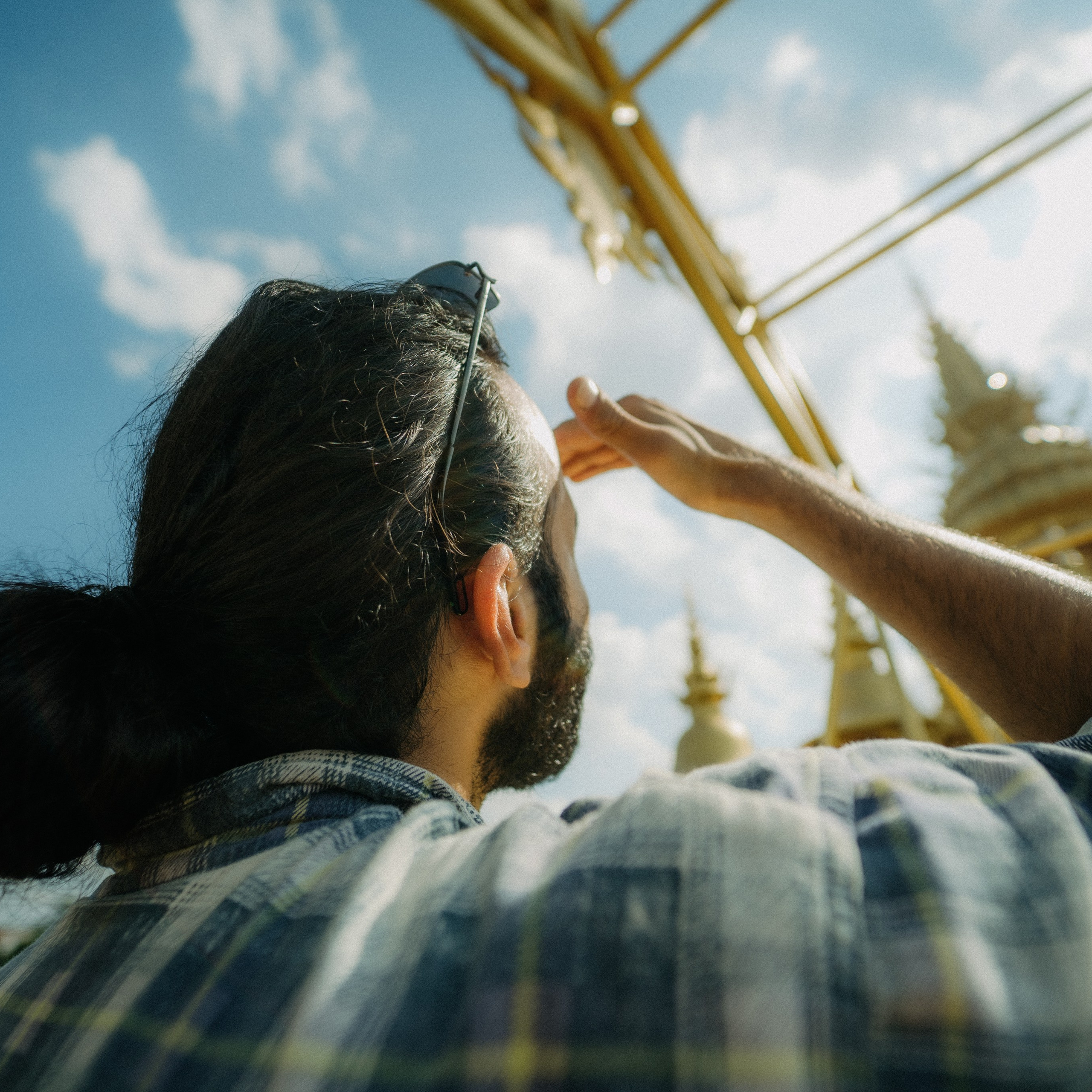 White Temple. Lifestyle and wedding photographer in Dubai Valeria Kikvidze