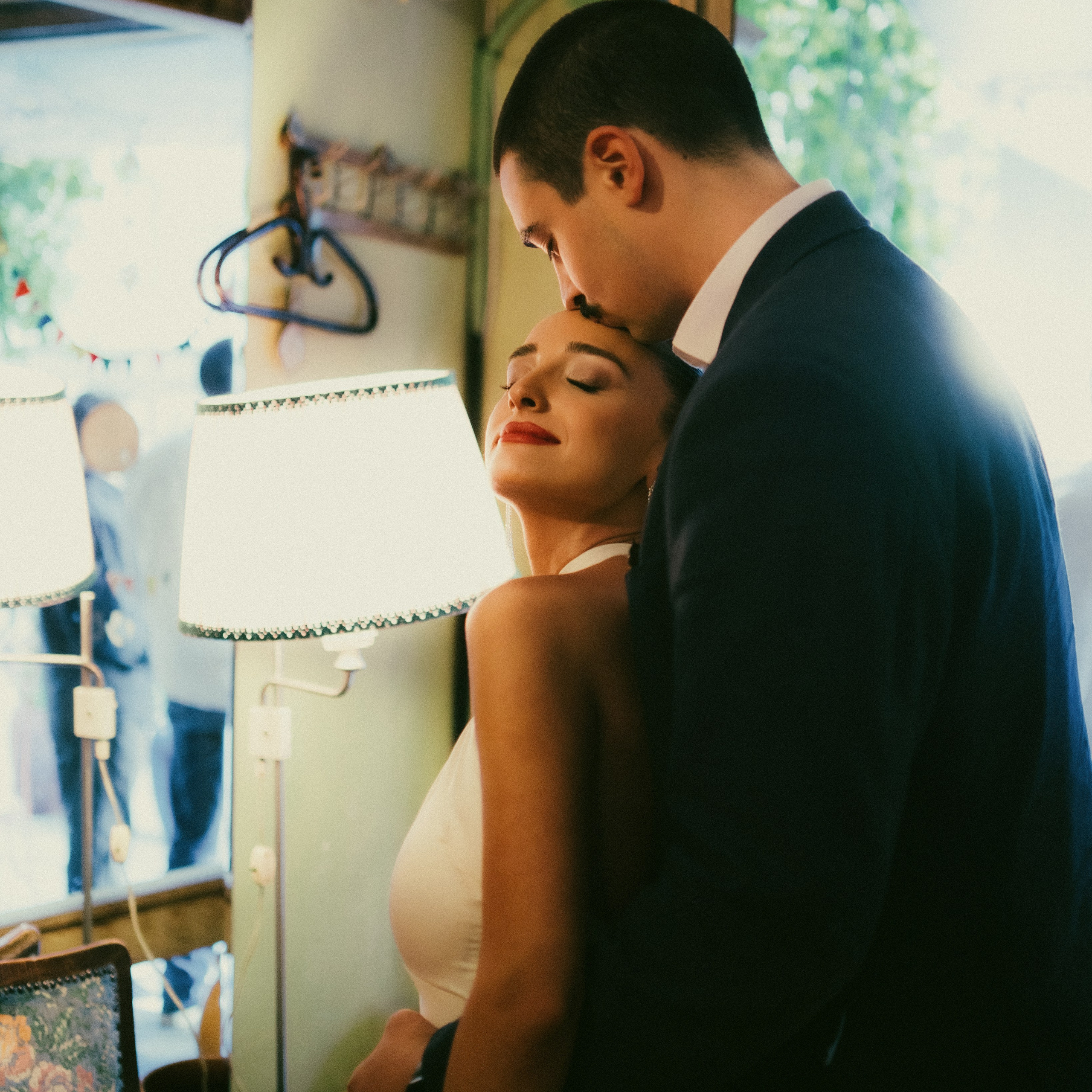 Love’s Red. Lifestyle and wedding photographer in Dubai Valeria Kikvidze