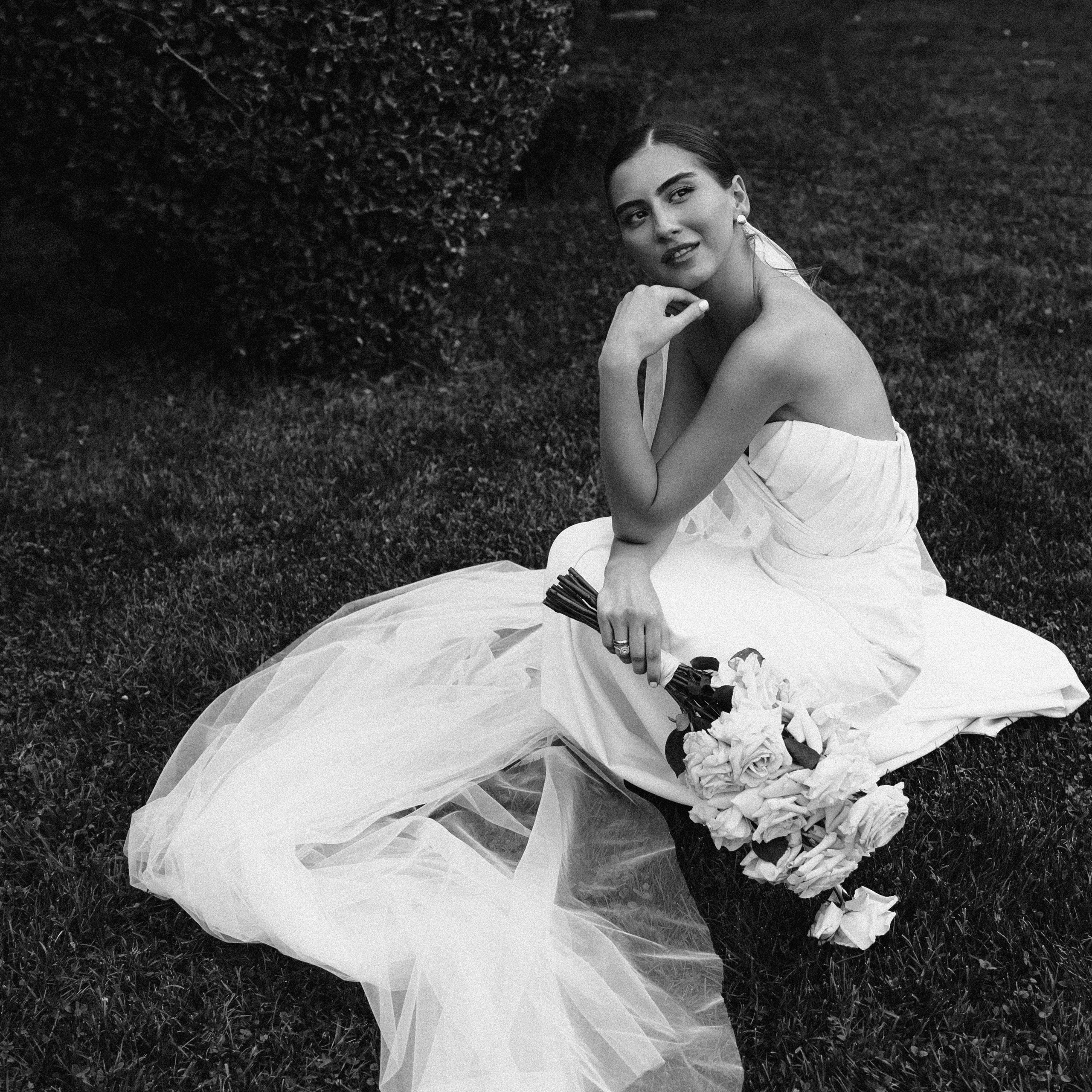 Tata B&W. Lifestyle and wedding photographer in Dubai Valeria Kikvidze