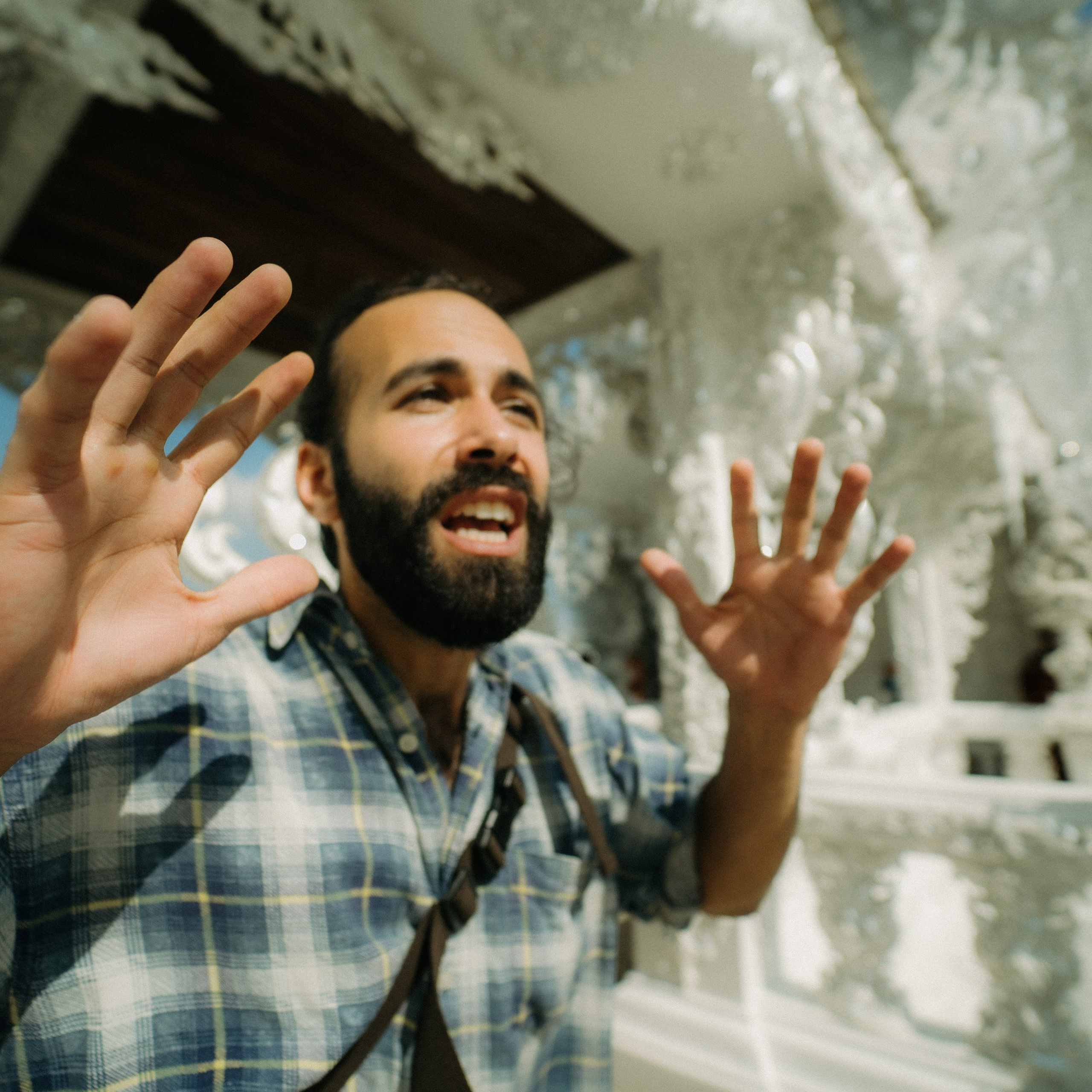 White Temple. Lifestyle and wedding photographer in Dubai Valeria Kikvidze