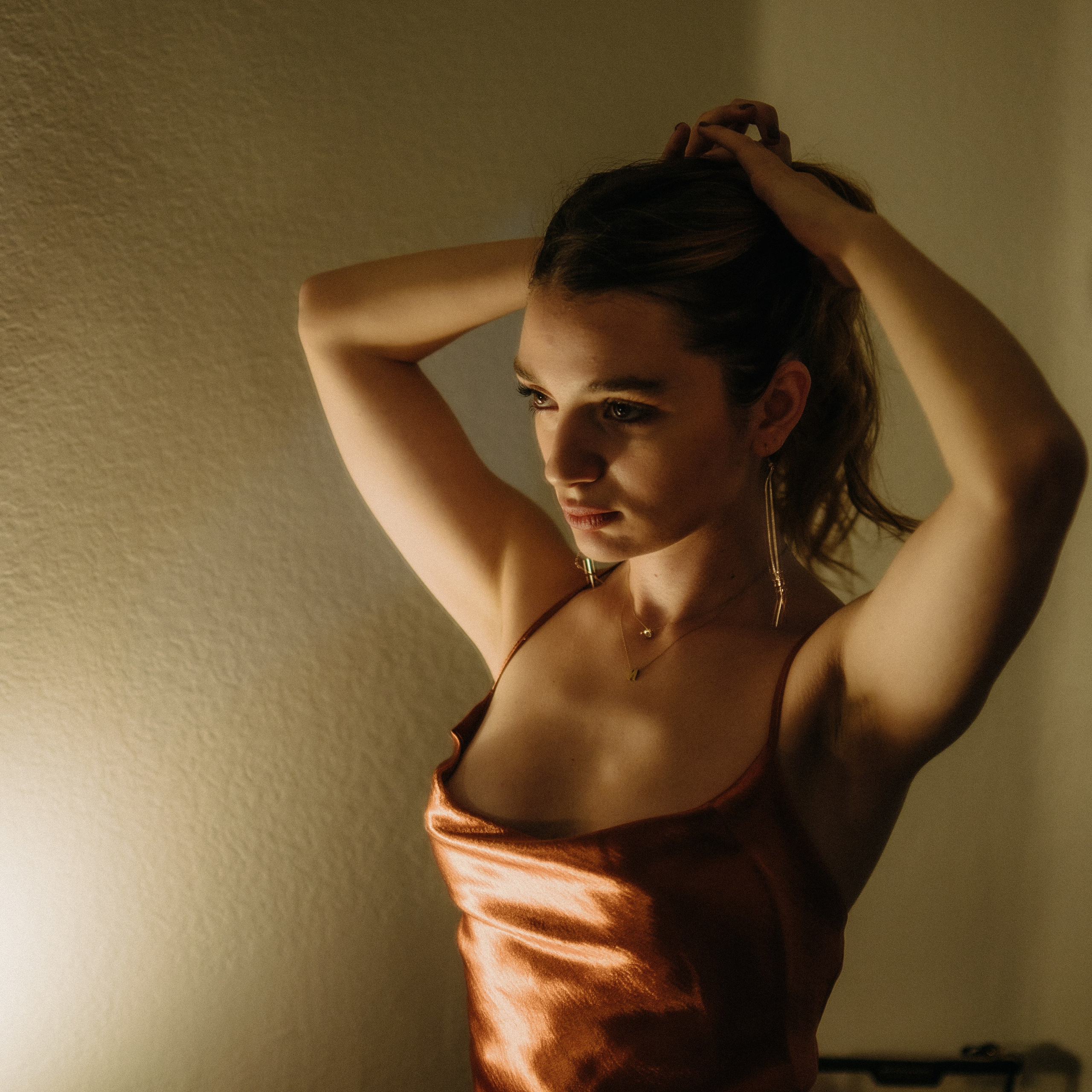 Glam. Lifestyle and wedding photographer in Dubai Valeria Kikvidze