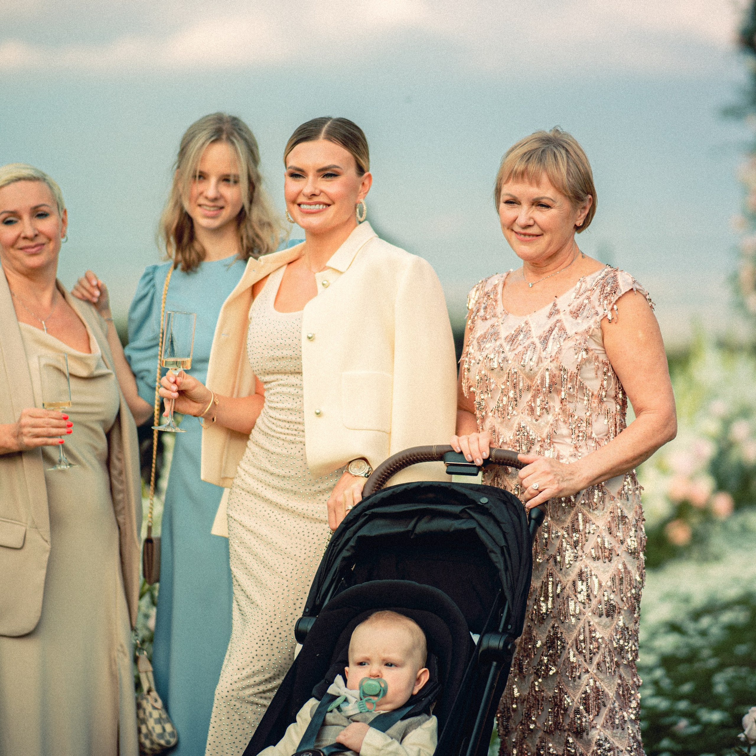 Portra. Lifestyle and wedding photographer in Dubai Valeria Kikvidze