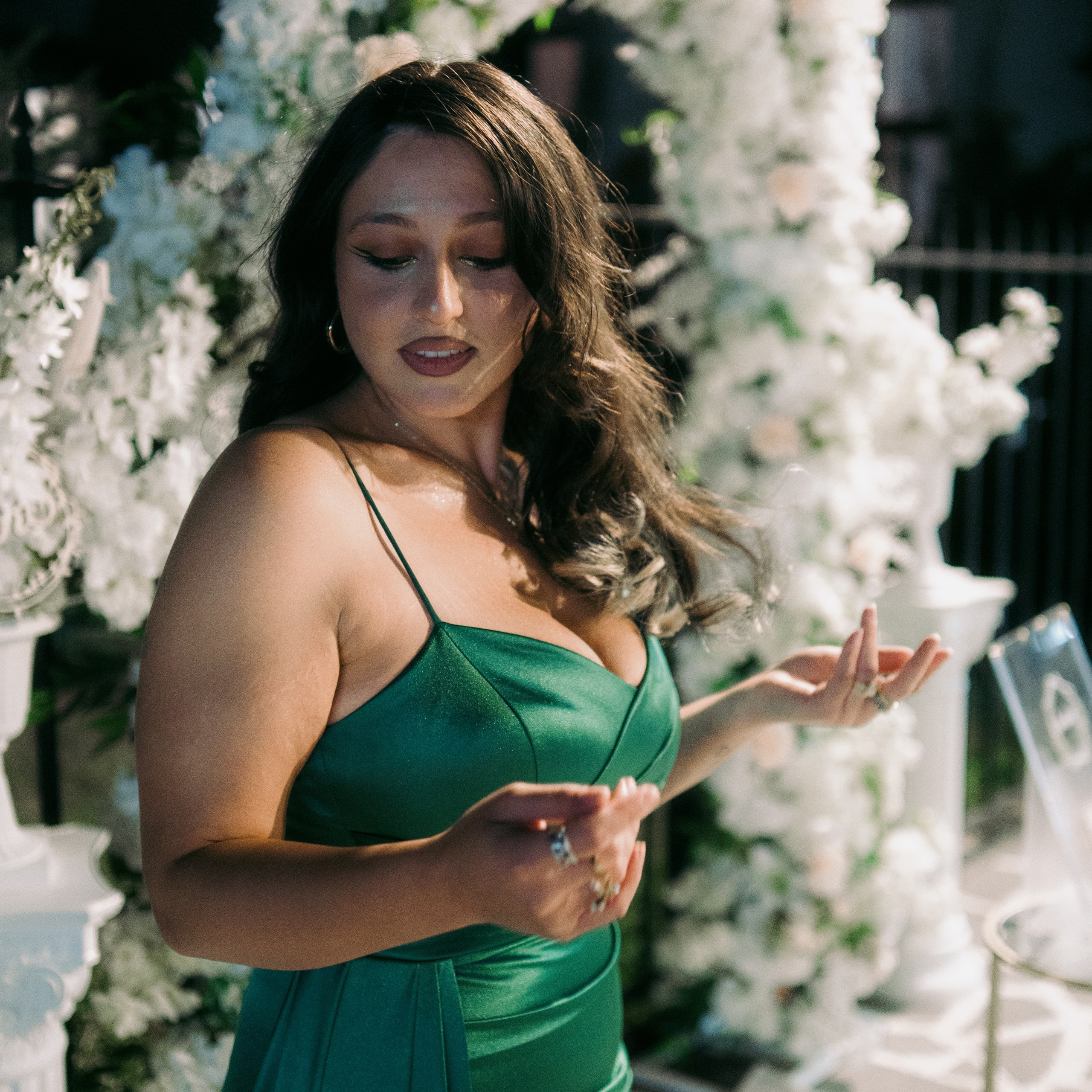 Charm. Lifestyle and wedding photographer in Dubai Valeria Kikvidze