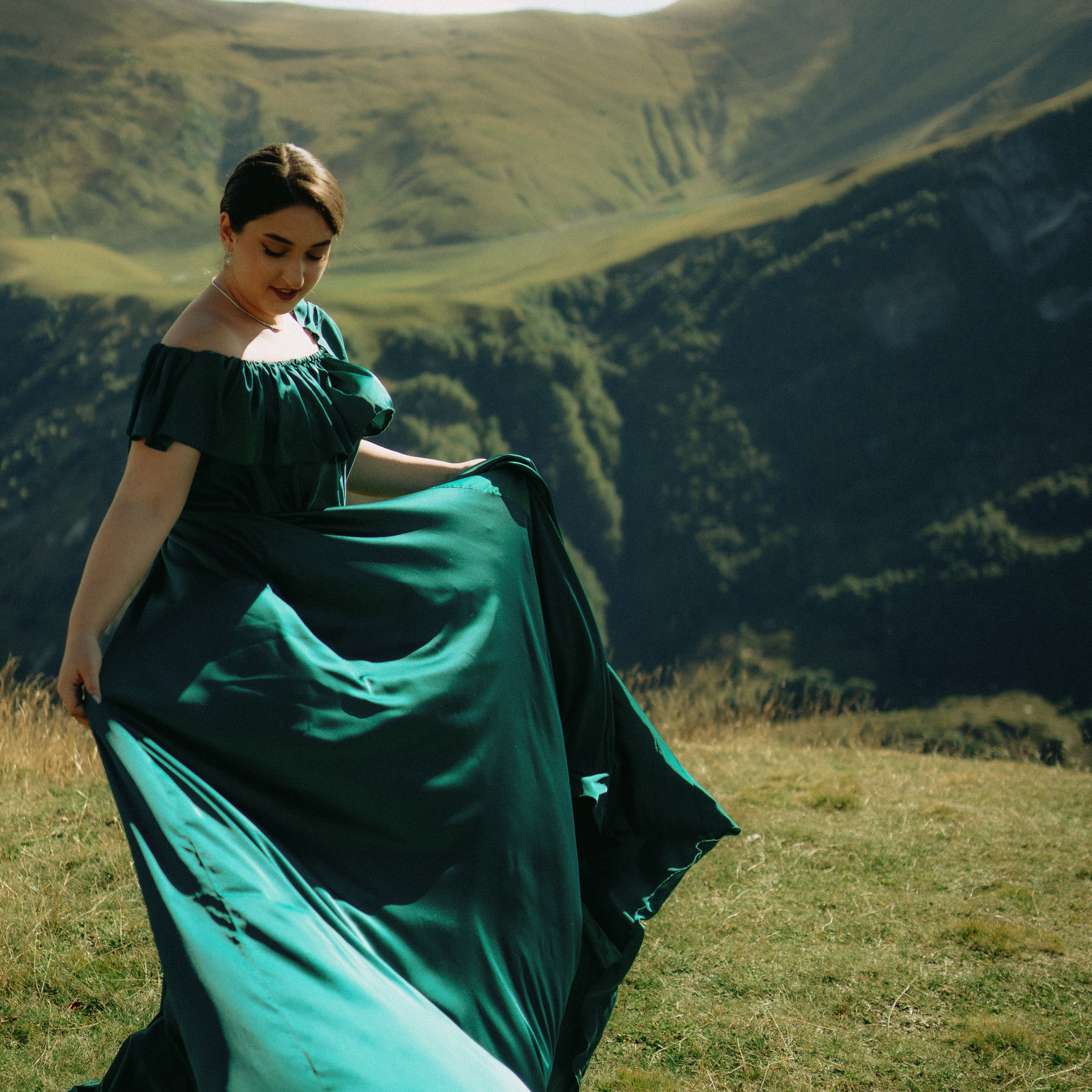 Mountain High. Lifestyle and wedding photographer in Dubai Valeria Kikvidze