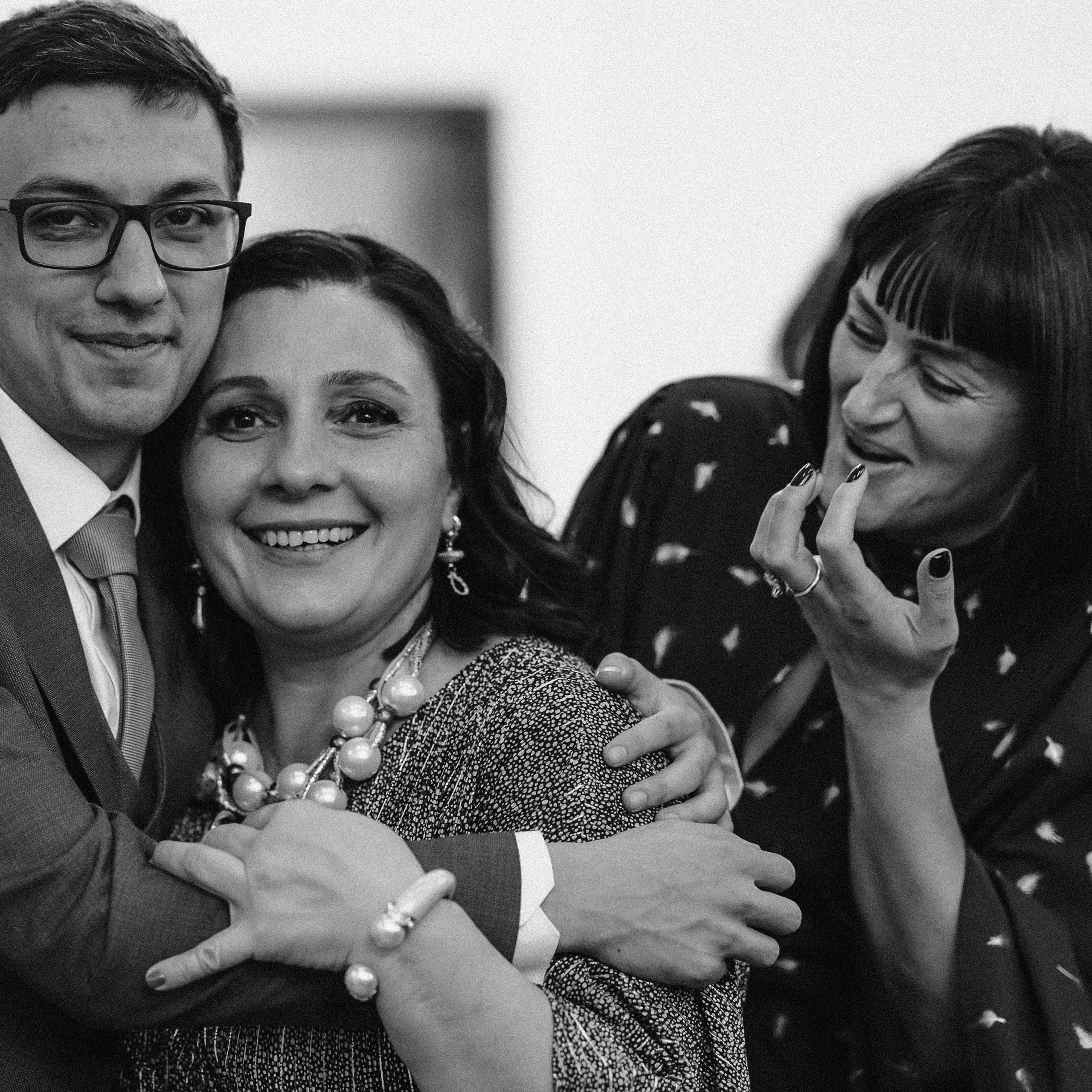 Mari B&W. Lifestyle and wedding photographer in Dubai Valeria Kikvidze