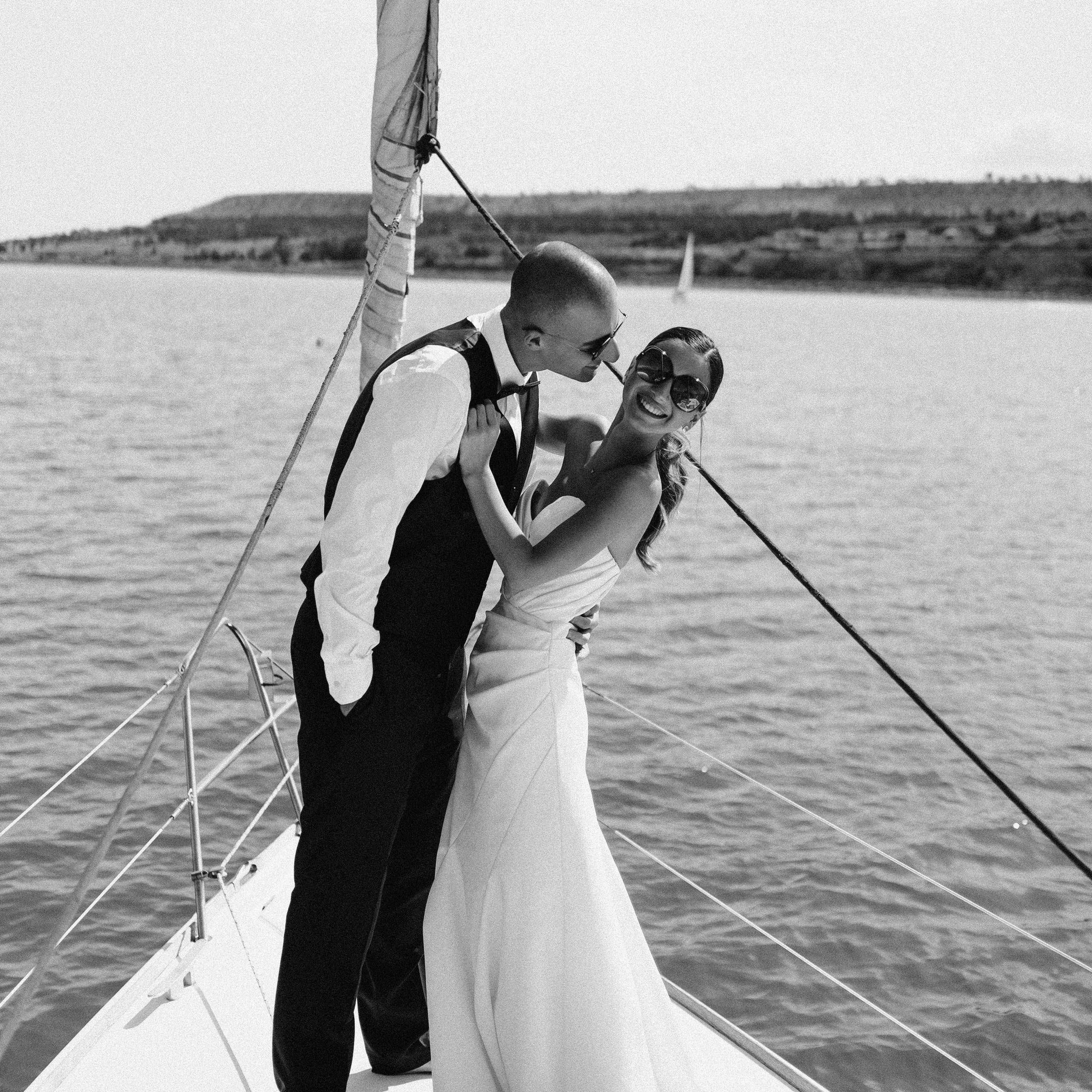 Tata B&W. Lifestyle and wedding photographer in Dubai Valeria Kikvidze