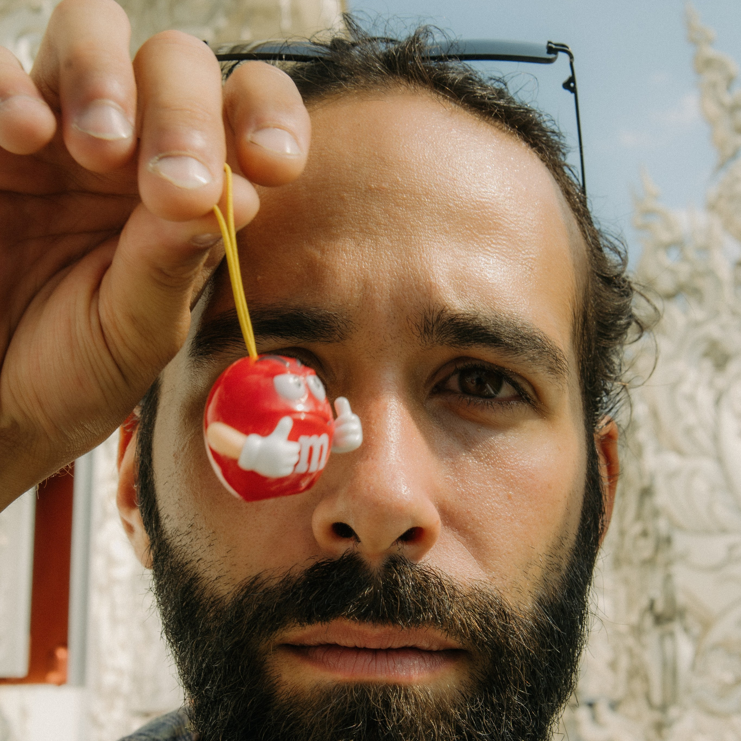 White Temple. Lifestyle and wedding photographer in Dubai Valeria Kikvidze