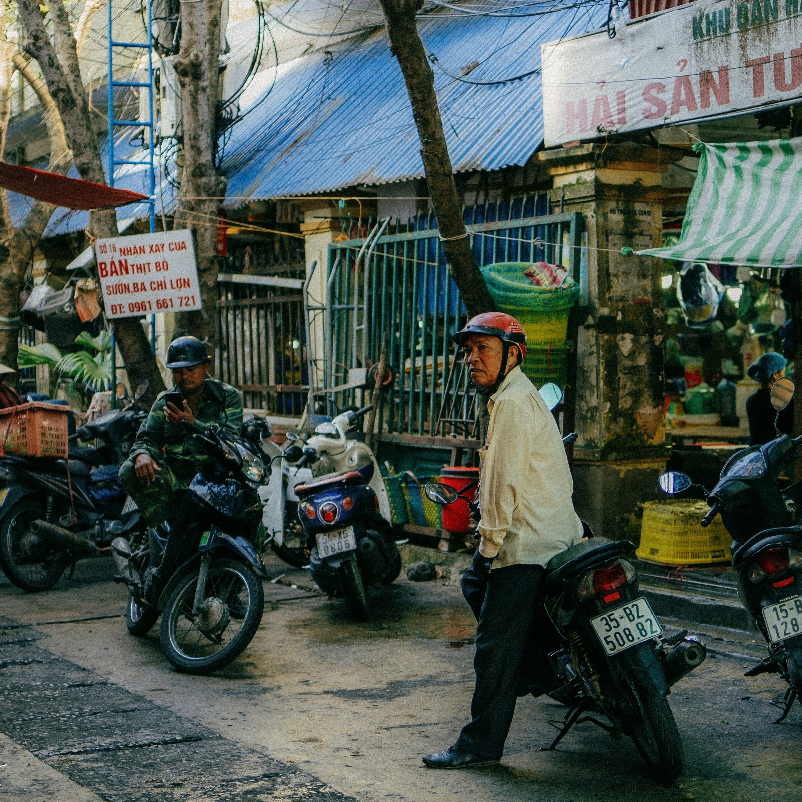 Cat Ba. Lifestyle and wedding photographer in Dubai Valeria Kikvidze