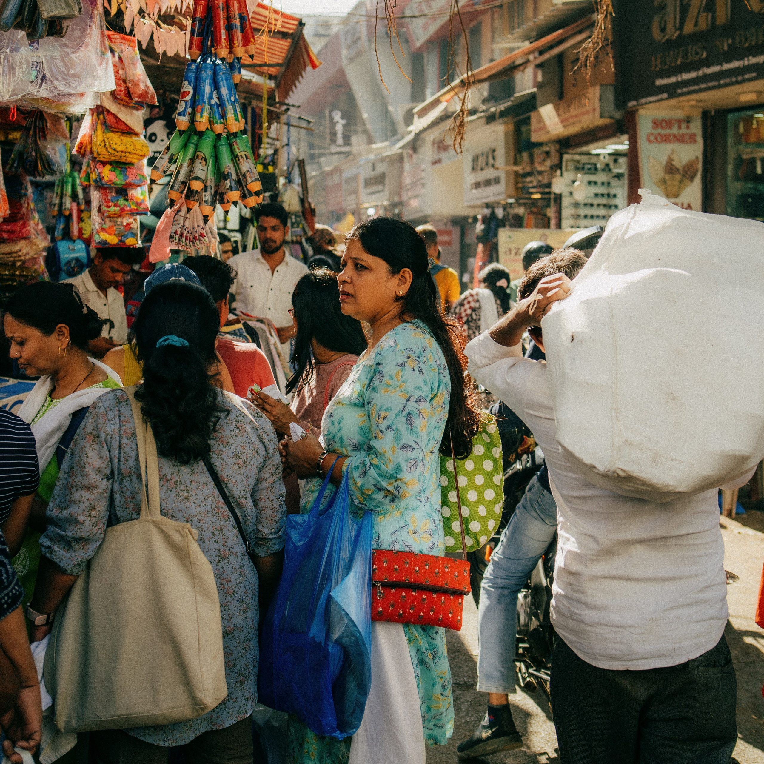 Mumbai. Lifestyle and wedding photographer in Dubai Valeria Kikvidze