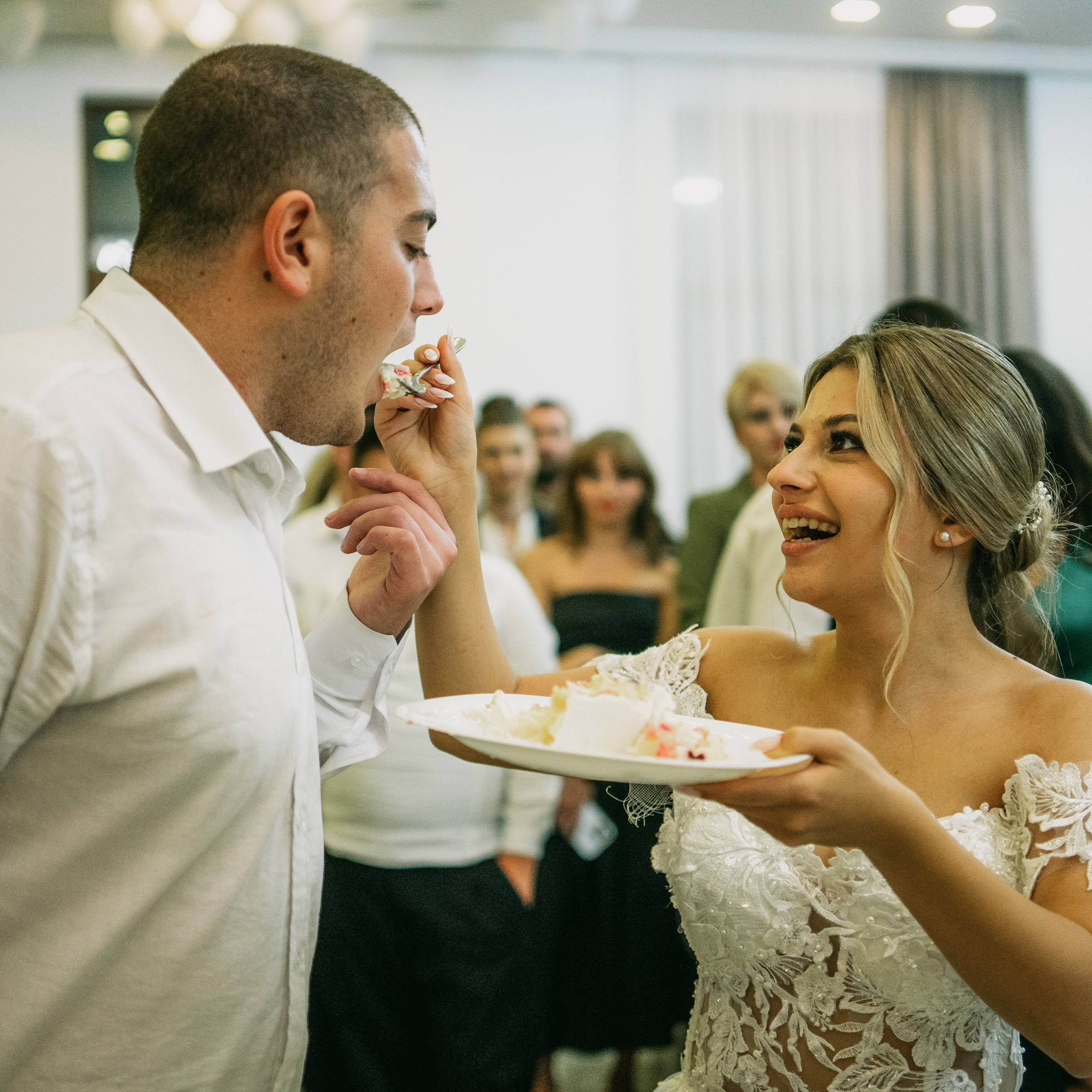 Shining lights. Lifestyle and wedding photographer in Dubai Valeria Kikvidze