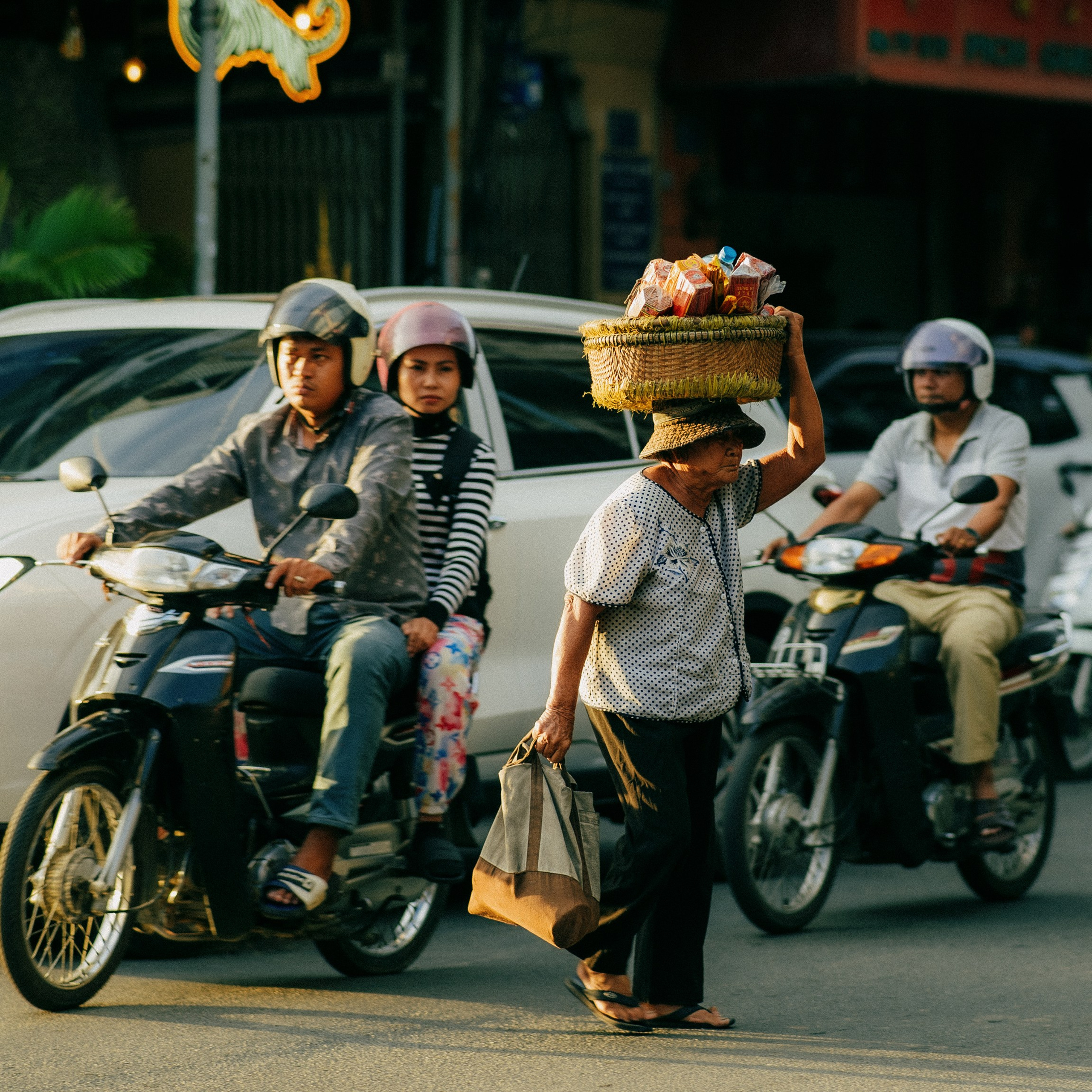 Phnom Penh. Lifestyle and wedding photographer in Dubai Valeria Kikvidze