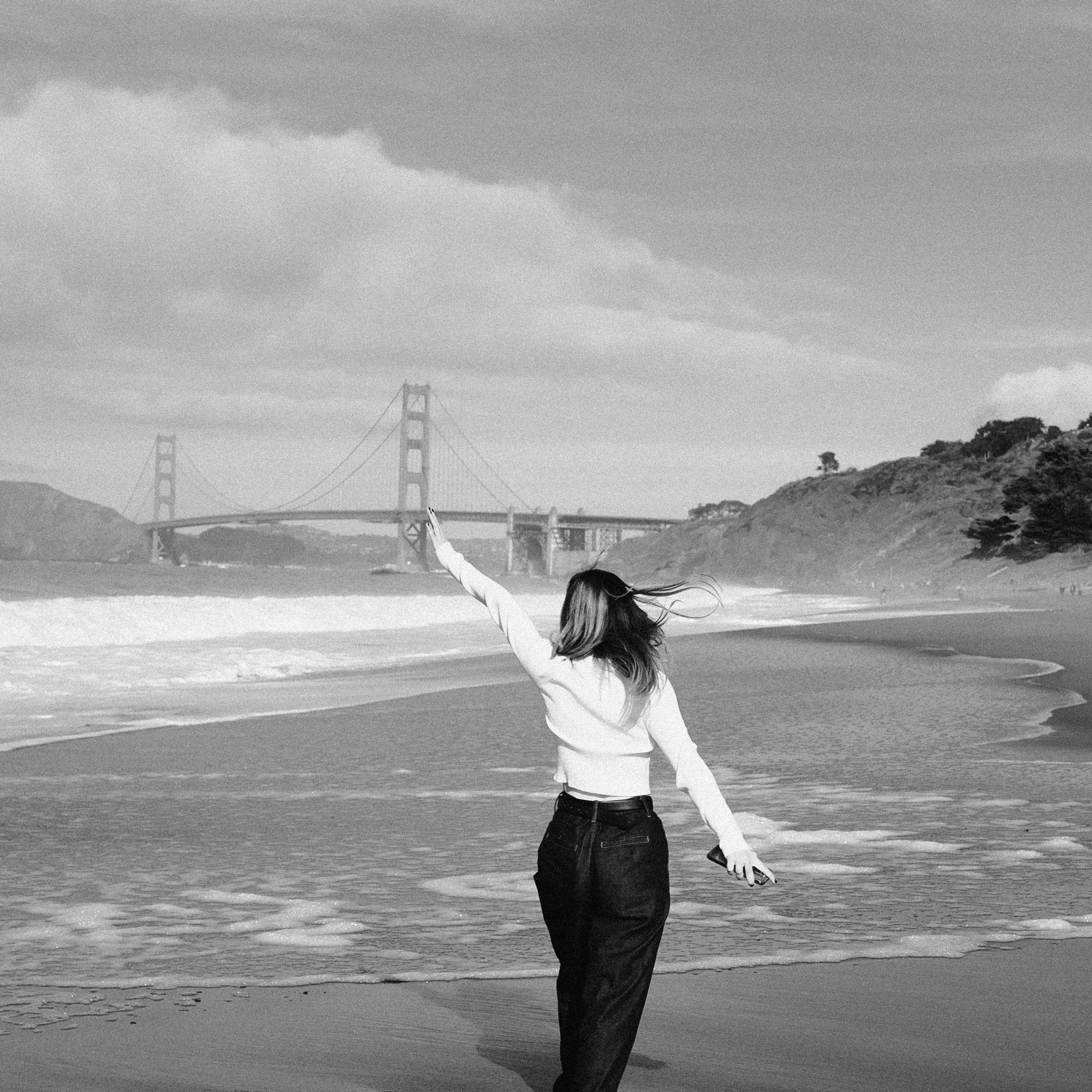 Golden Gate. Lifestyle and wedding photographer in Dubai Valeria Kikvidze