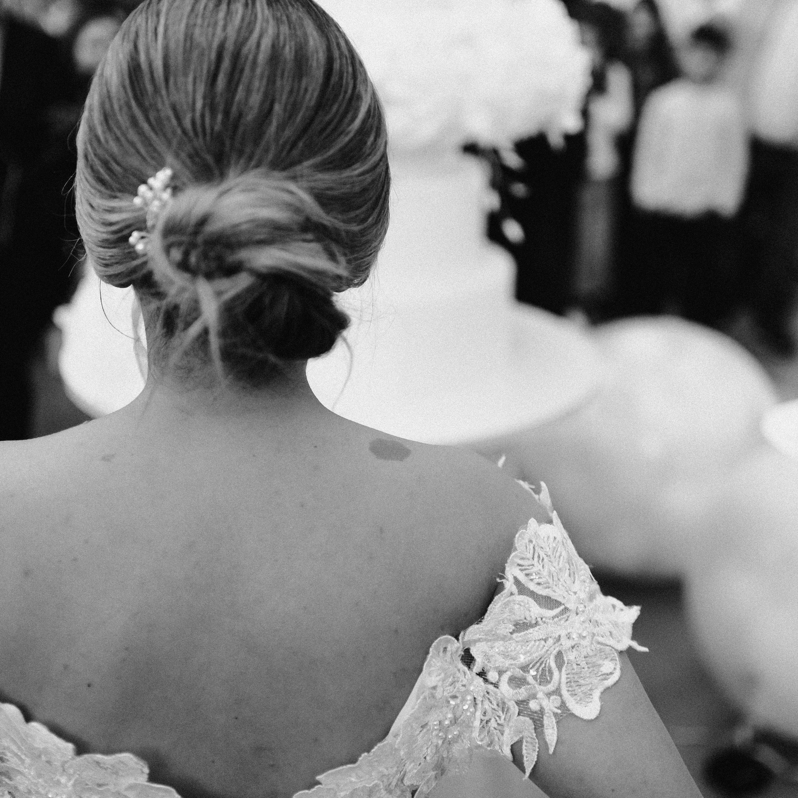 Mari B&W. Lifestyle and wedding photographer in Dubai Valeria Kikvidze